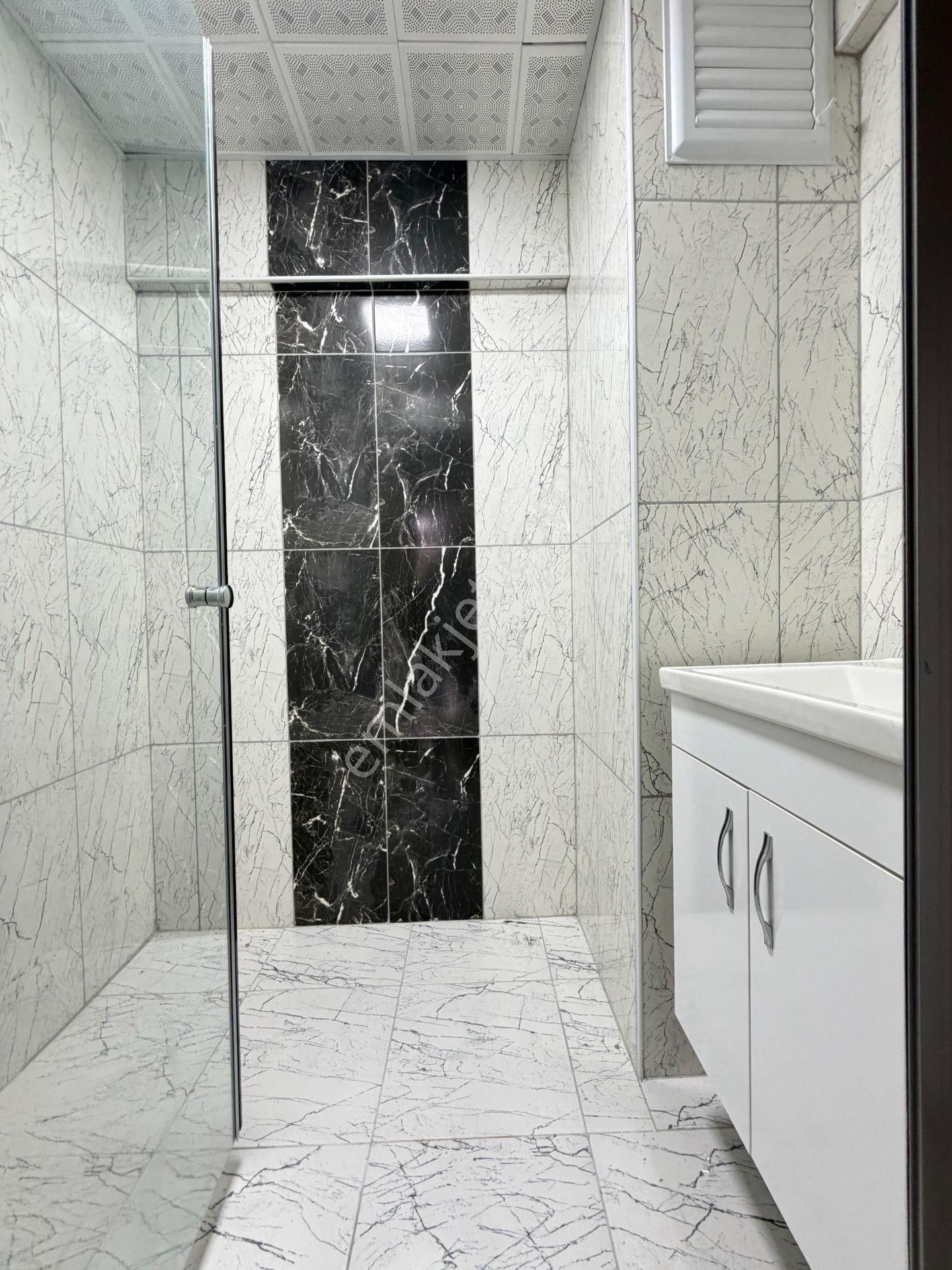 Gökçe Emlak'tan Sarayda Giysi Odalı 3+1 Full Yapı Satılık Daire - Görsel 23