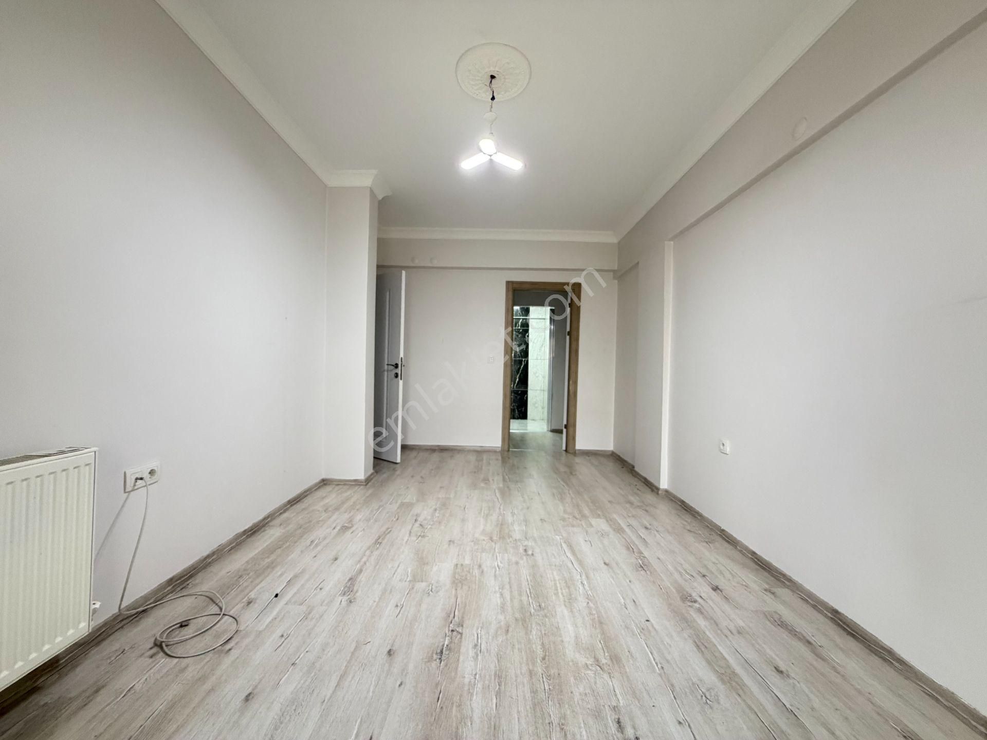 Gökçe Emlak'tan Sarayda Giysi Odalı 3+1 Full Yapı Satılık Daire - Görsel 24