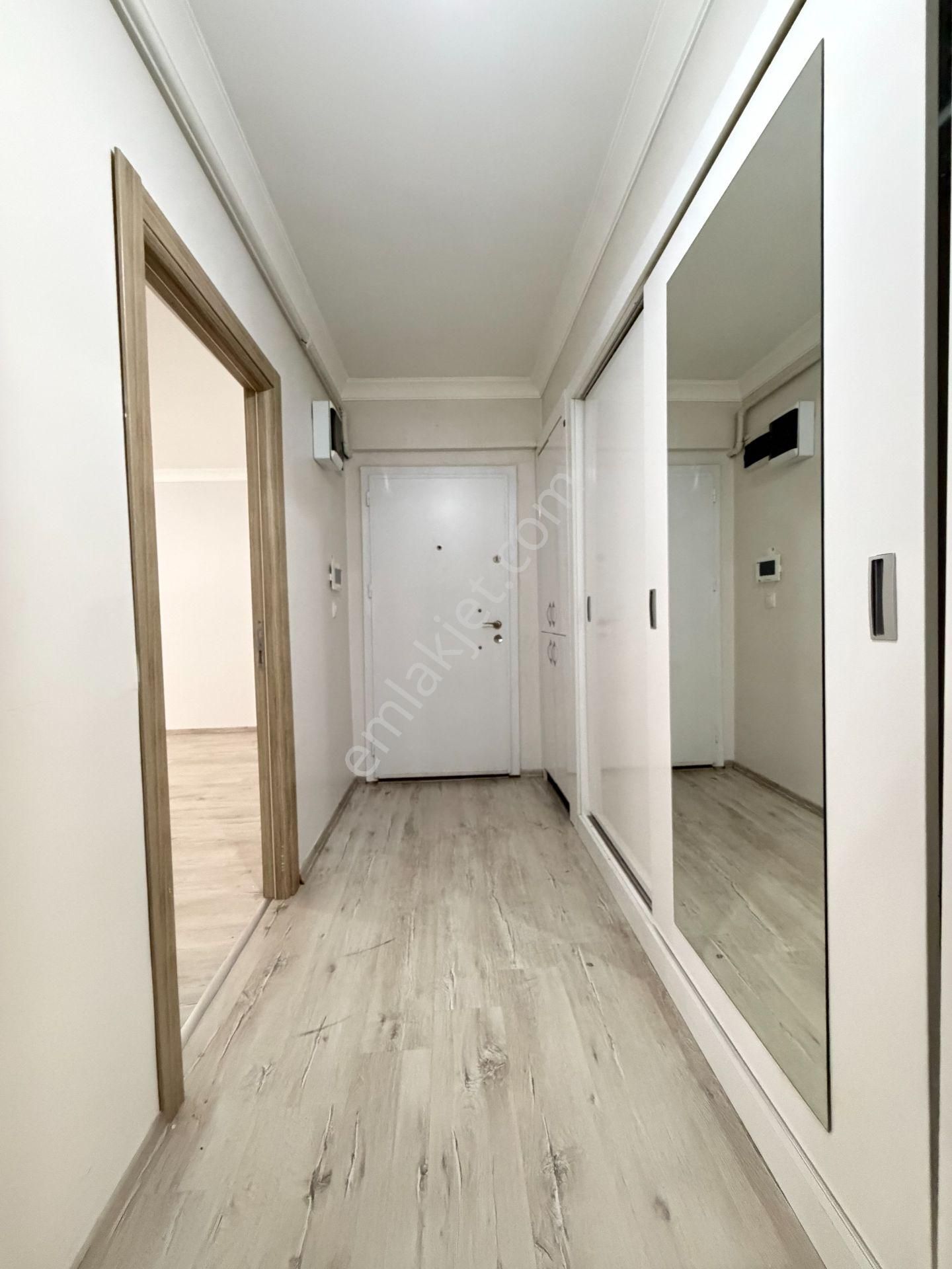 Gökçe Emlak'tan Sarayda Giysi Odalı 3+1 Full Yapı Satılık Daire - Görsel 9