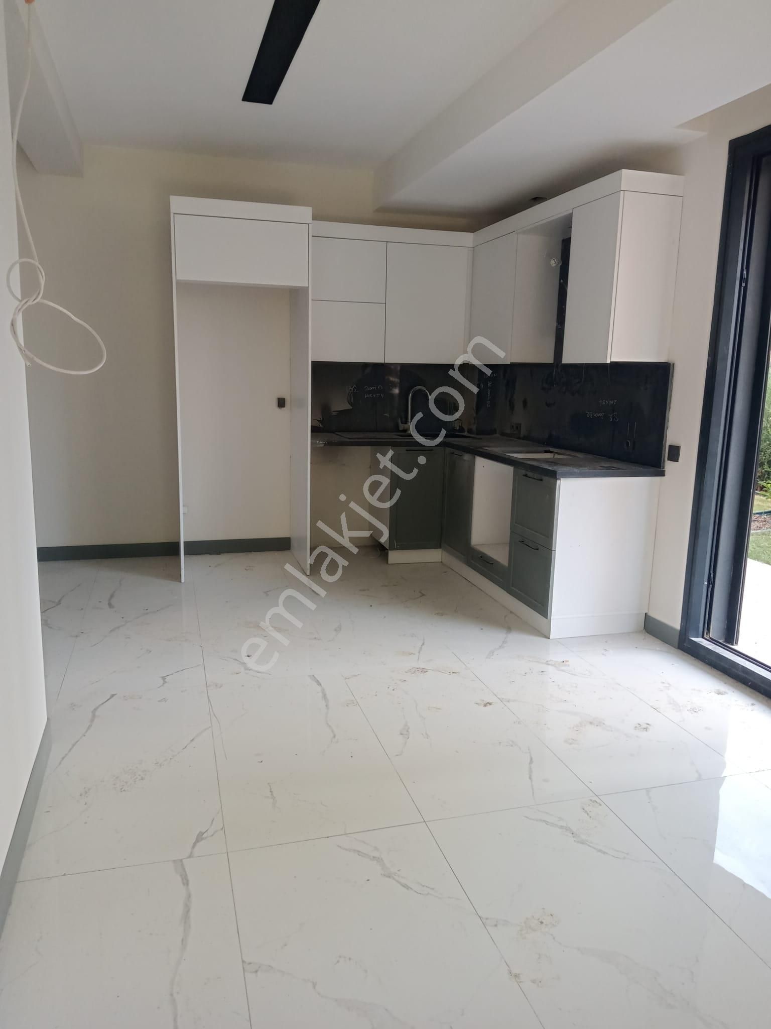 Kuşadası Kadınlar Denizinde Satılık Sıfır 2+1 Daire - Görsel 12