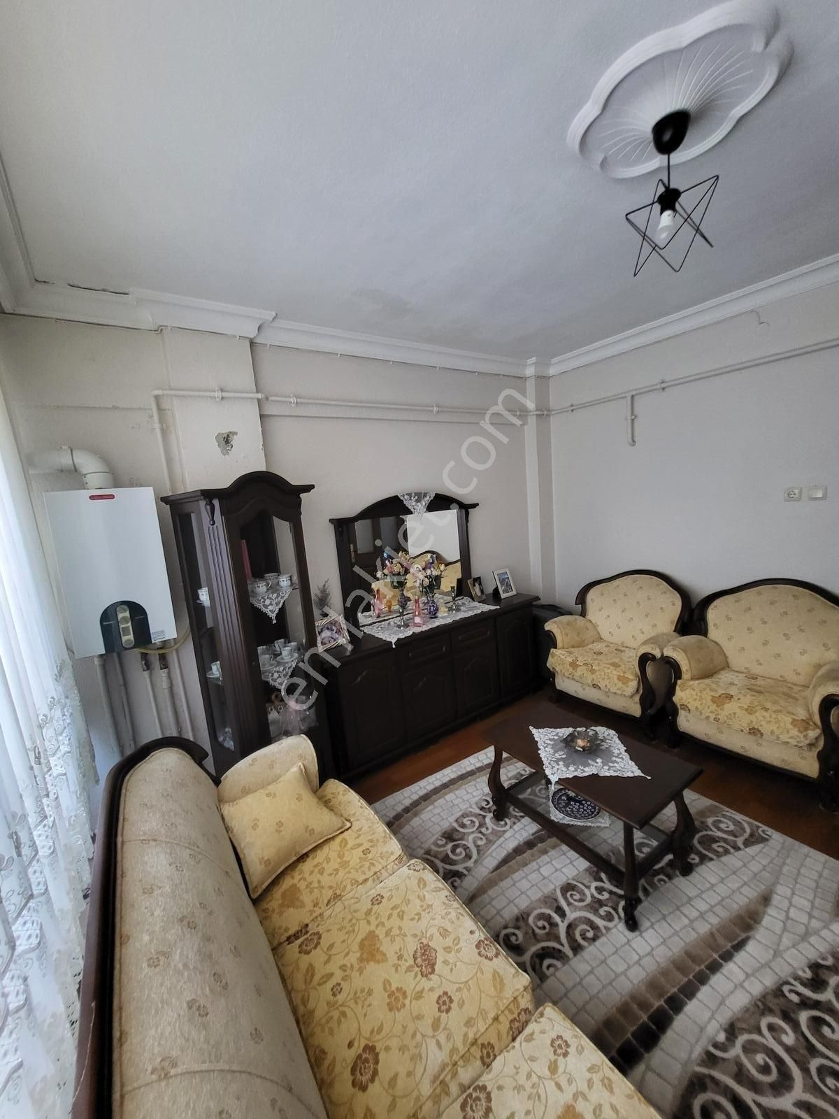 Pazartesi Pazarı Satılık 3+1 Daire | 117 M² Brüt | Çarşı Merkez - Görsel 2