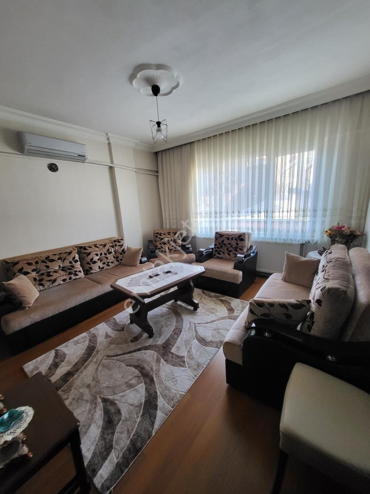 Pazartesi Pazarı Satılık 3+1 Daire | 117 M² Brüt | Çarşı Merkez - Görsel 11