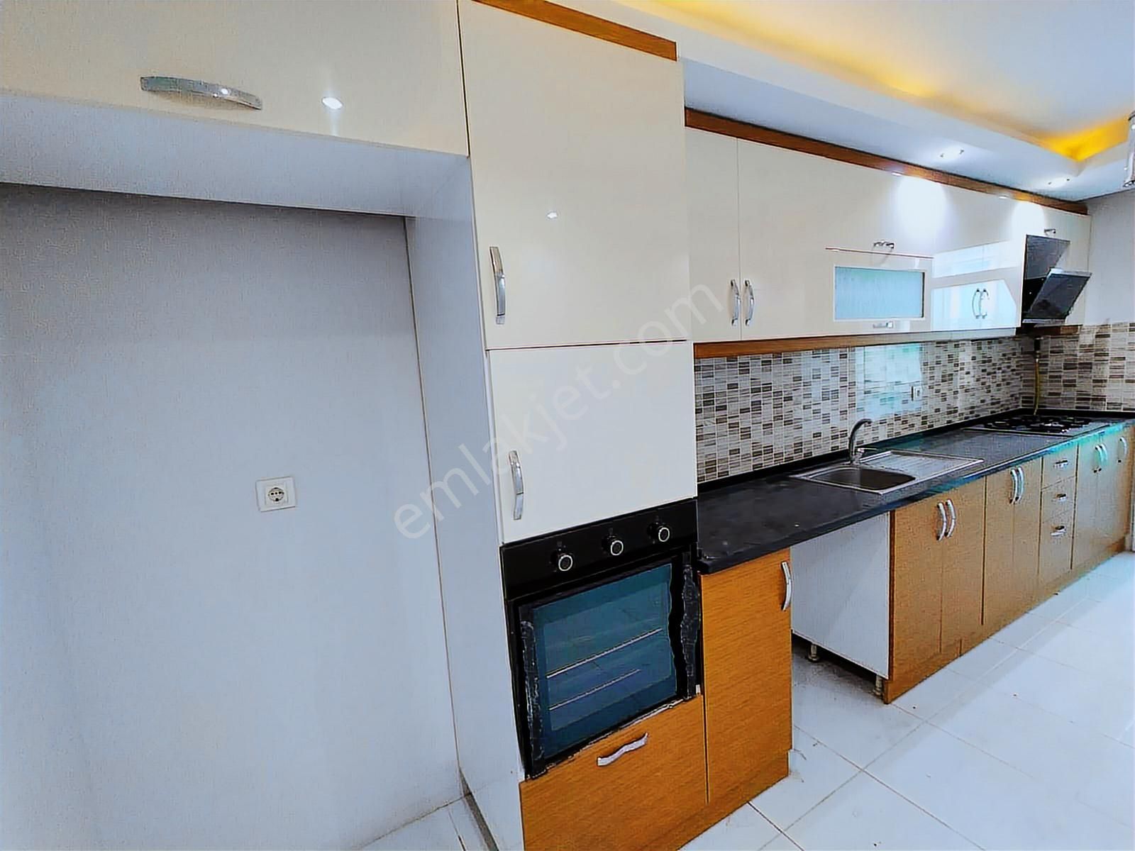 Beylikdüzü Adnankahveci Mah. Belinay 2 Sitesi 3+1 Satılık Daire - Görsel 8