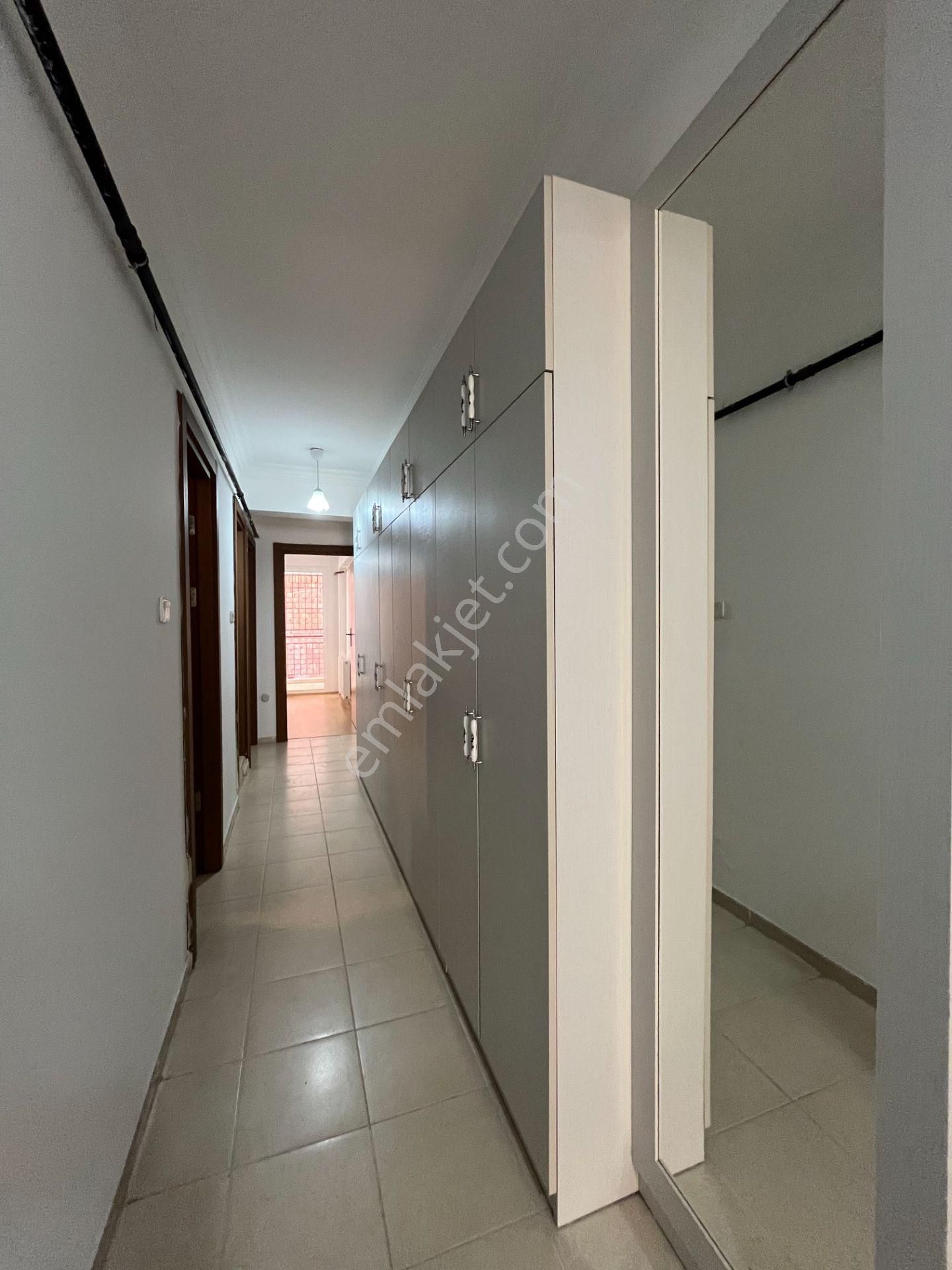 Bayraklı Sevgi Yolu Yakını Doğalgazlı Ve Ankastreli 2+1 Kiralık Daire - Görsel 14