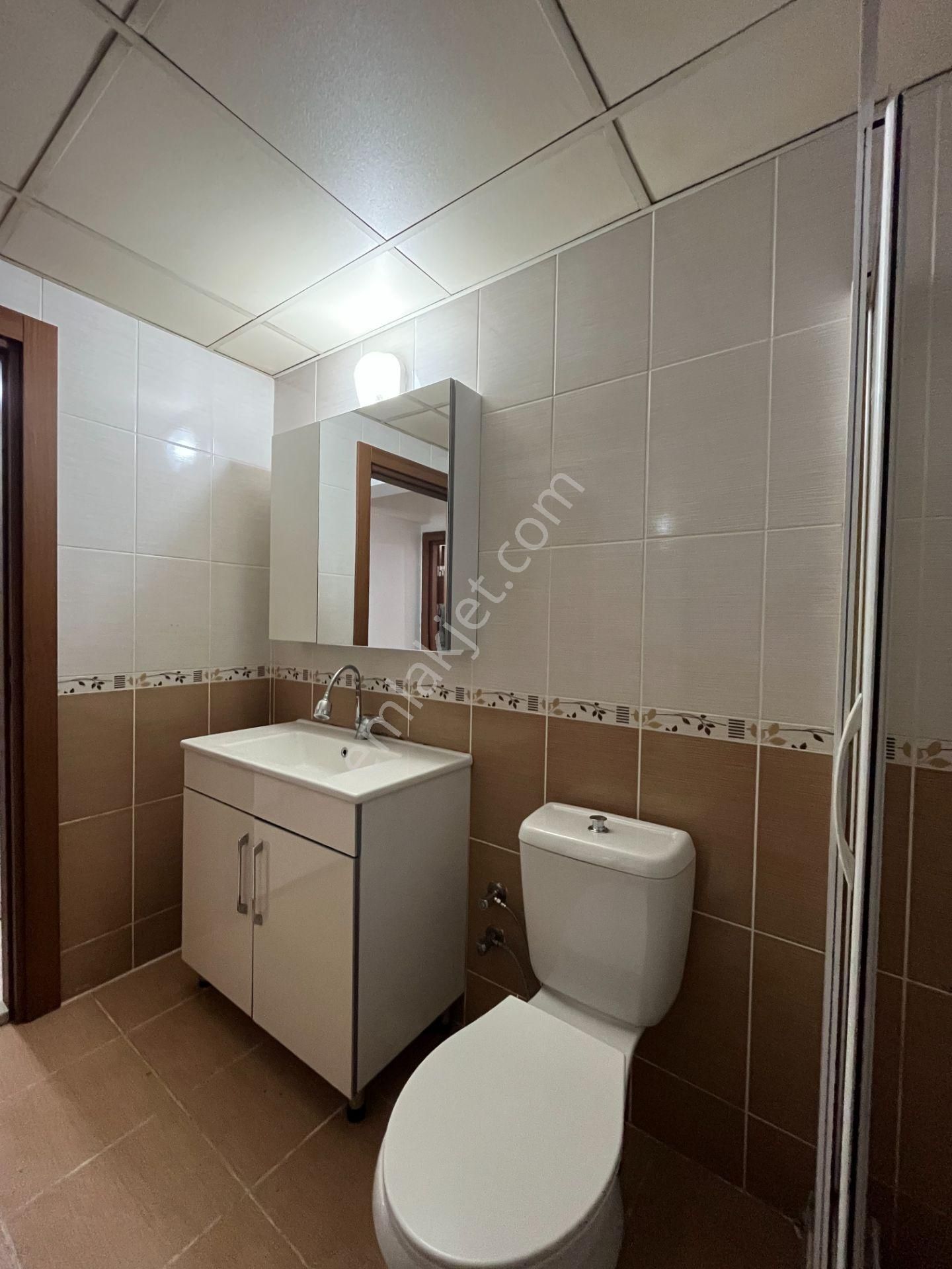 Bayraklı Sevgi Yolu Yakını Doğalgazlı Ve Ankastreli 2+1 Kiralık Daire - Görsel 21