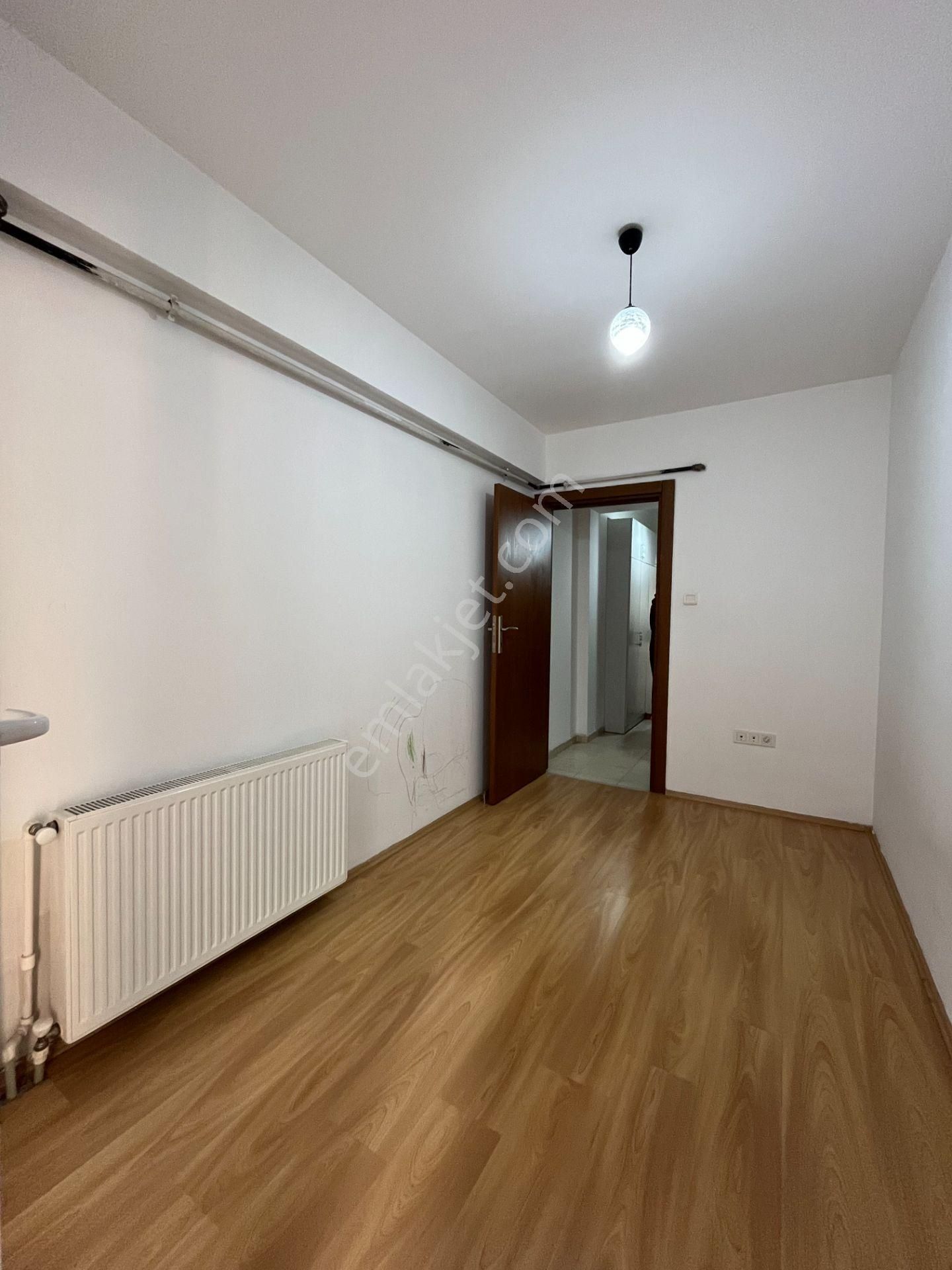 Bayraklı Sevgi Yolu Yakını Doğalgazlı Ve Ankastreli 2+1 Kiralık Daire - Görsel 30