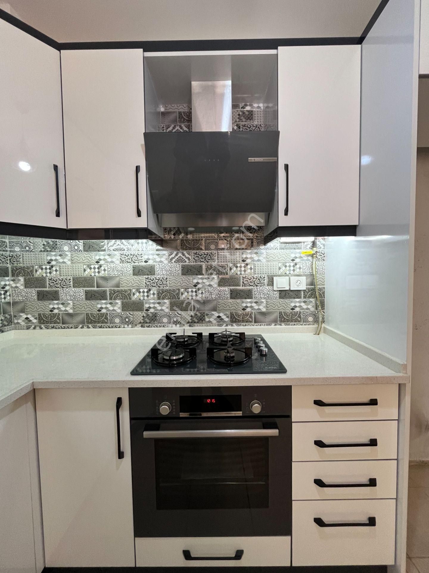 Bayraklı Sevgi Yolu Yakını Doğalgazlı Ve Ankastreli 2+1 Kiralık Daire - Görsel 11