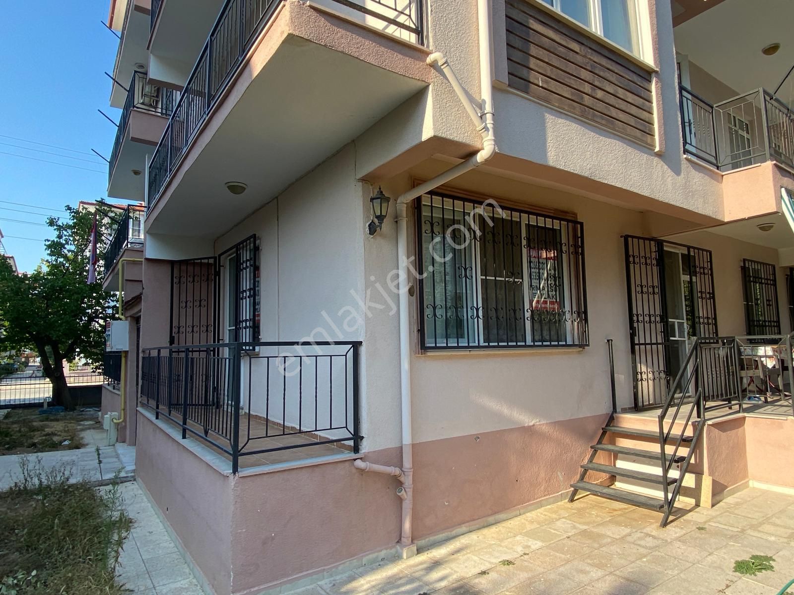 Yetkisi Irmaksudan Altınkum Da Site İçinde Full Eşyalı Satılık 2+1 Daire - Görsel 3