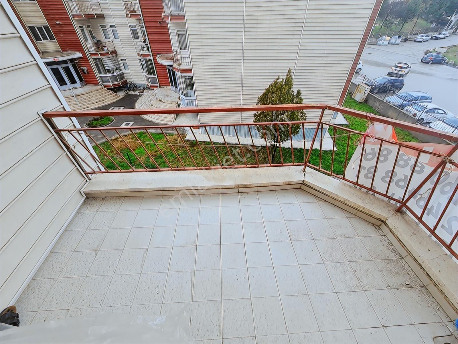 Oğuzlar Mh. Merkezi Konumda Asansörlü Sitede Ara Kat Daire - Görsel 29