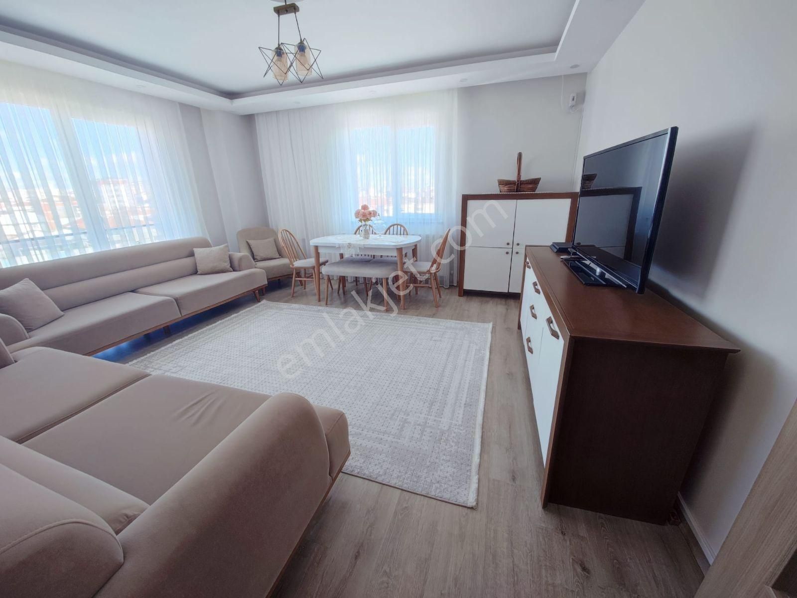 Pendik Çamçeşmede Satılık 2+1 90 M2 7 Kat Daire - Görsel 3
