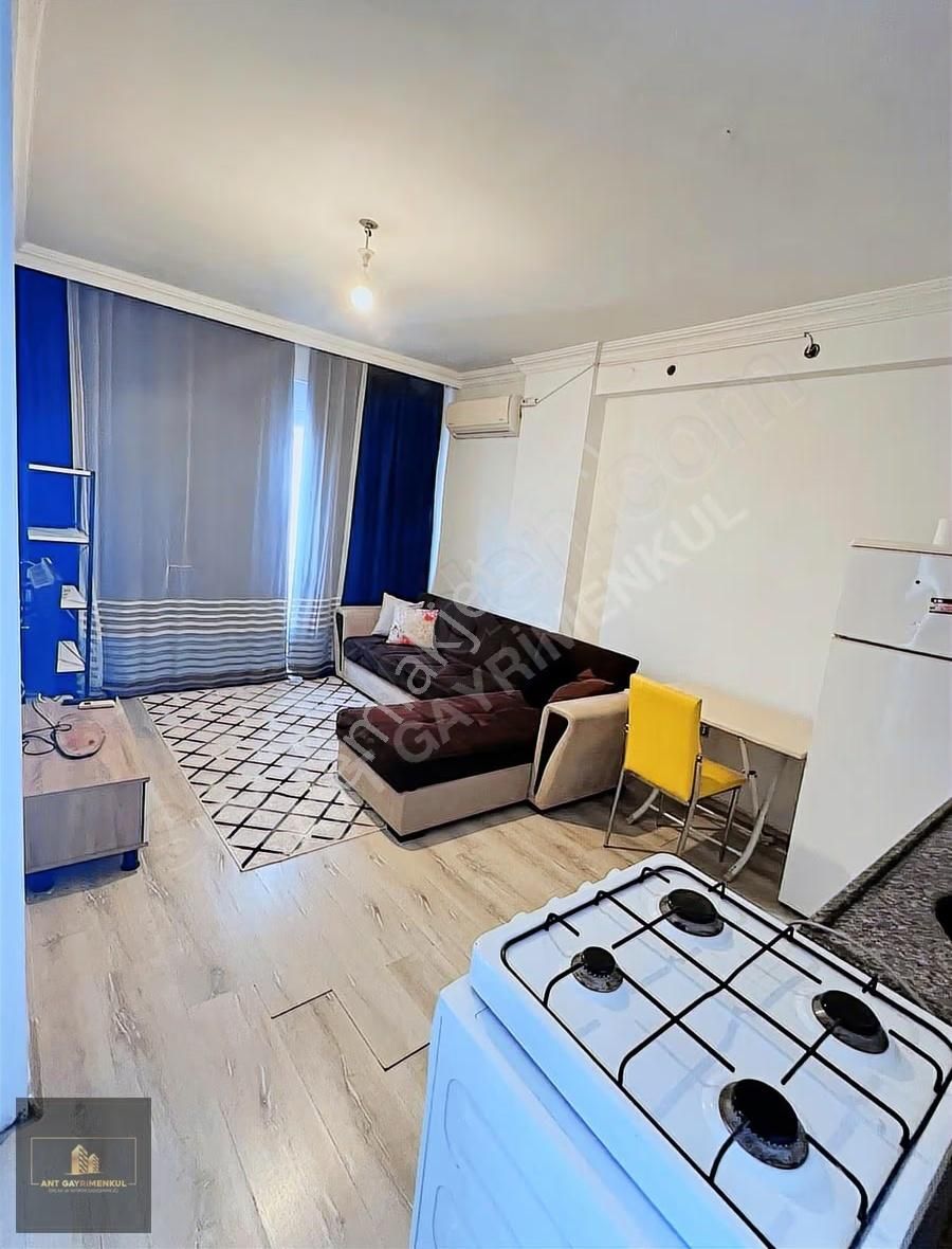 Kültür Kafeler Arası Katta 1+1 Kiralık