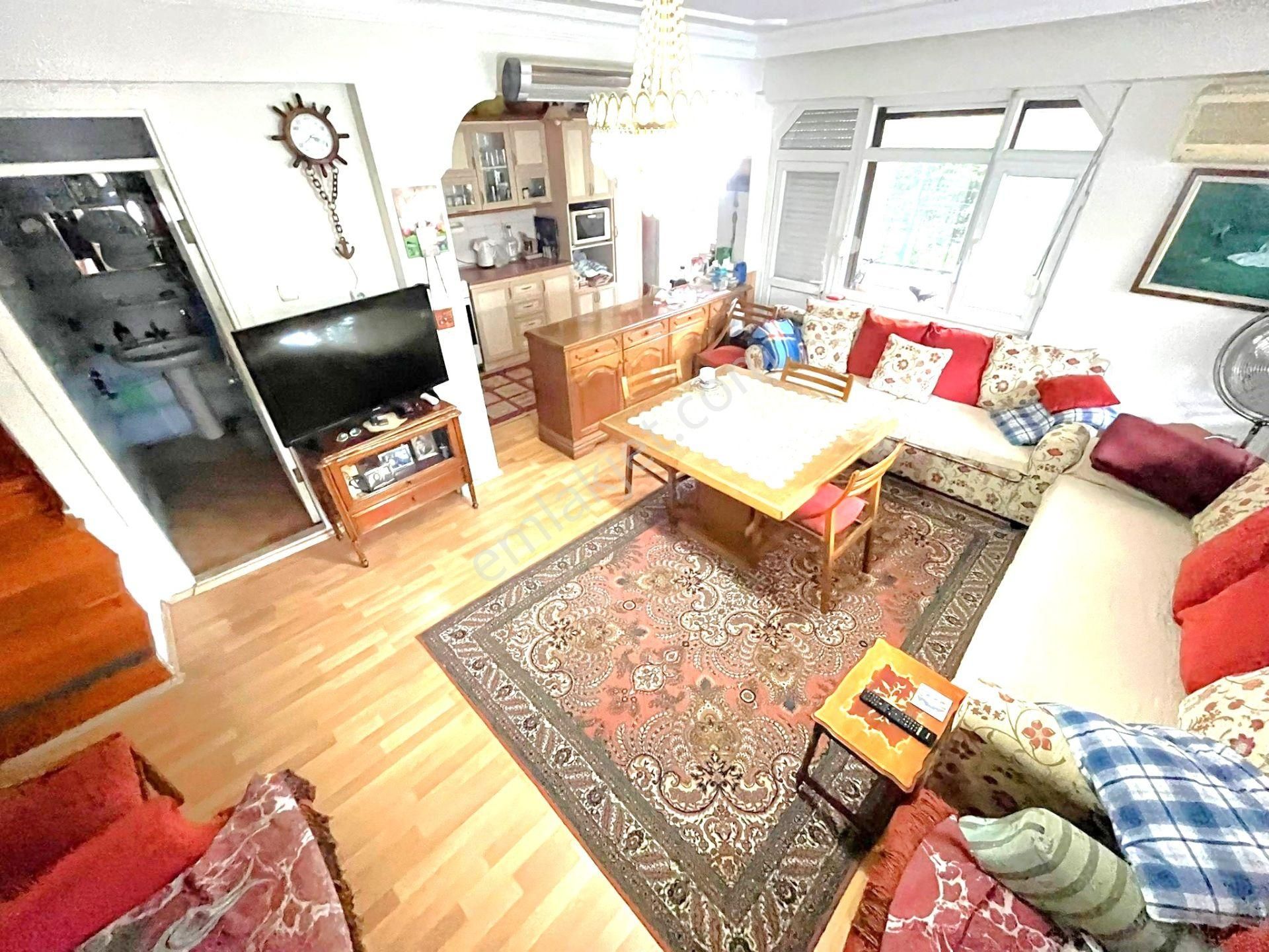 🌜aygül'den 🌛akçay Pazar Pazarı Mevkii 🌛 Çift Mutfaklı Geniş Bahçeli Ve Teraslı 4+1 Satılık Villa - Görsel 5