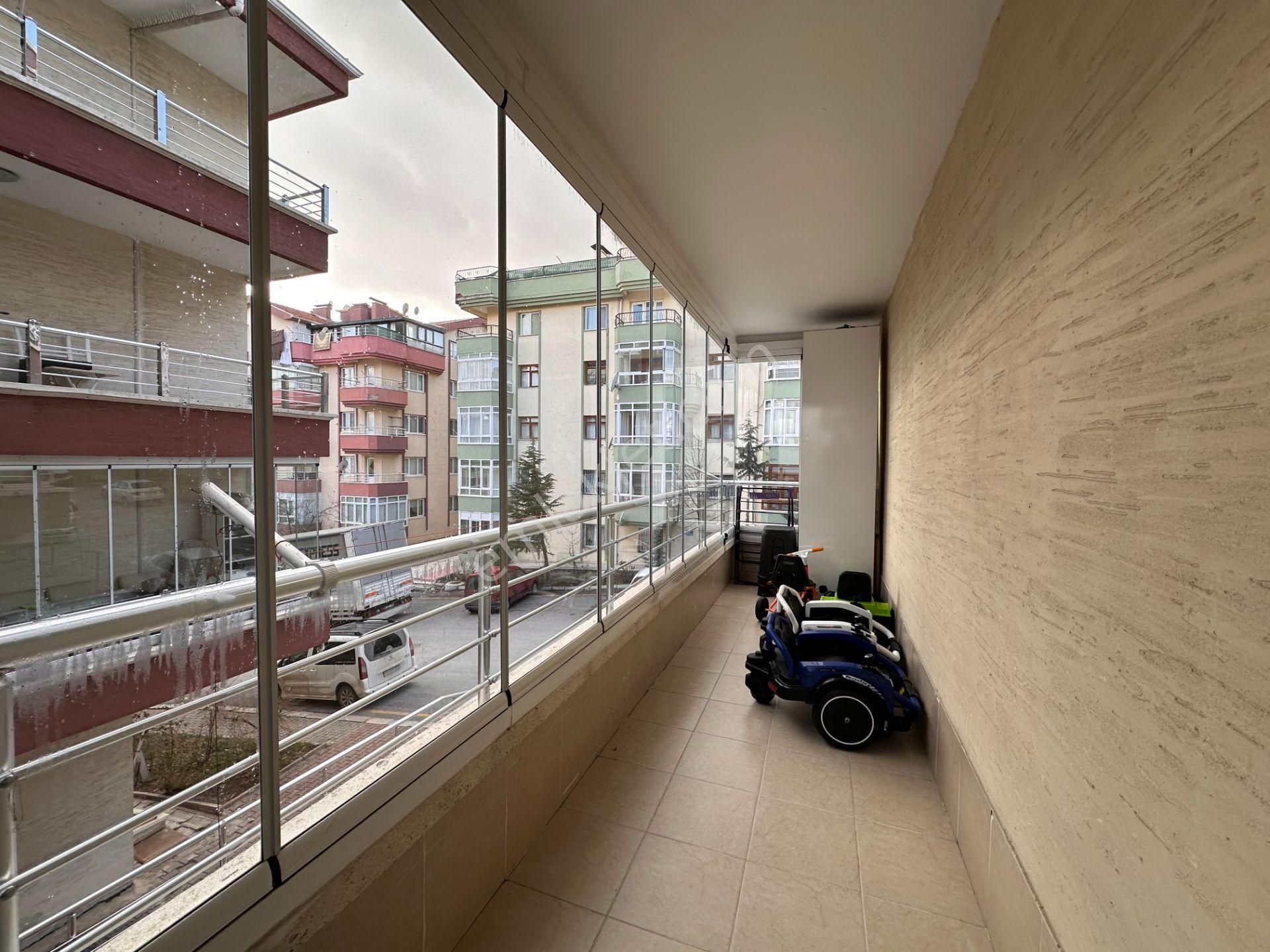 Pursaklar Mehmet Zengin Emlak'tan Asansörlü Ful Yapılı 3.kat 3+1 Daire - Görsel 24