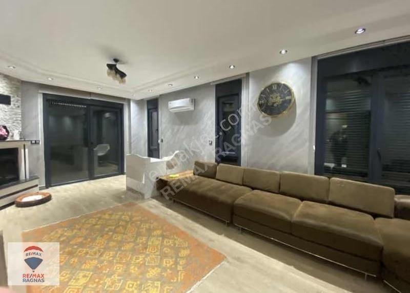 Şile Ahmetli' De Seçkin Konumda 4+1 Satılık Havuzlu Villa - Görsel 24