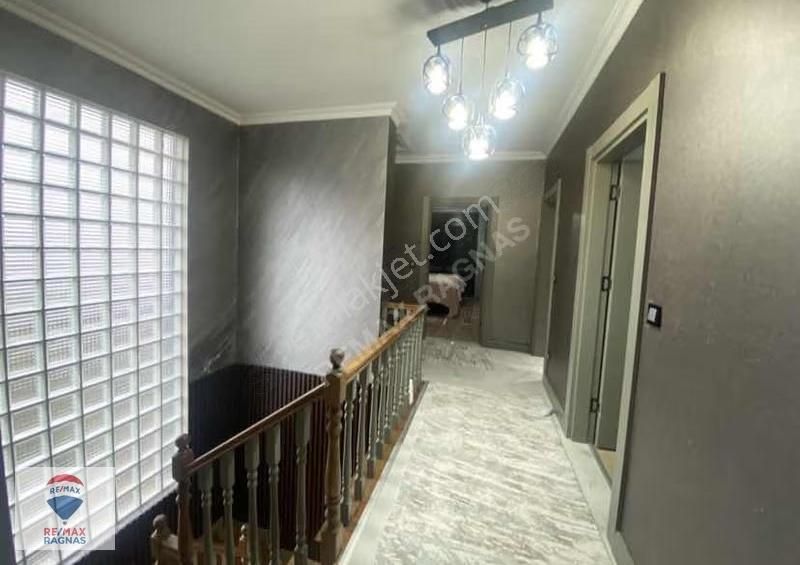 Şile Ahmetli' De Seçkin Konumda 4+1 Satılık Havuzlu Villa - Görsel 23