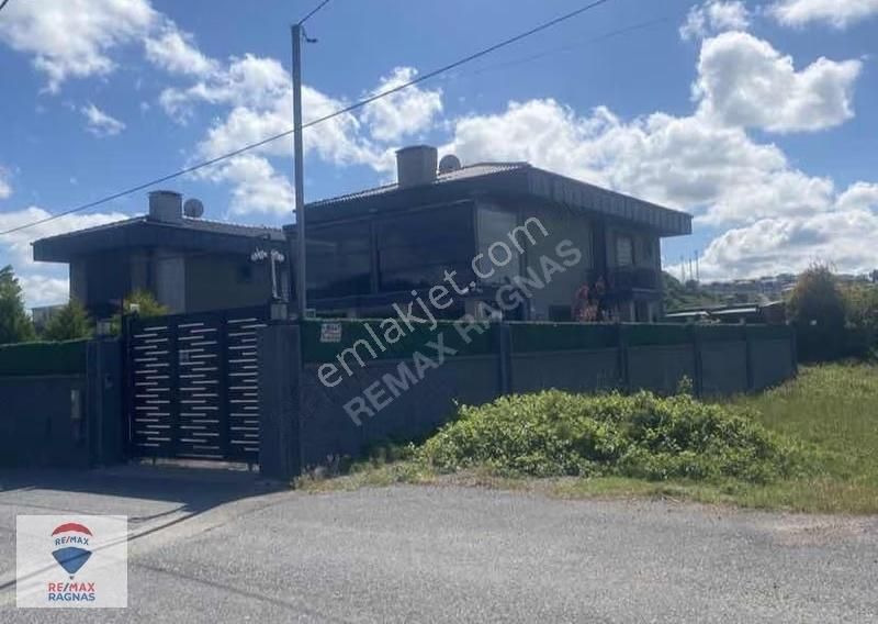 Şile Ahmetli' De Seçkin Konumda 4+1 Satılık Havuzlu Villa - Görsel 10