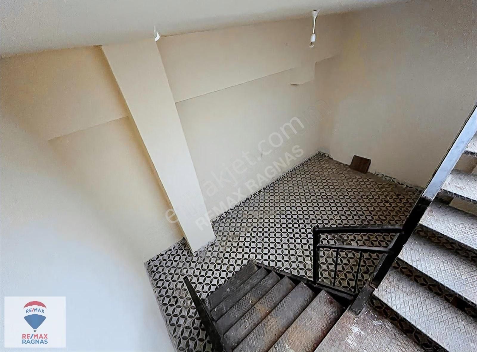 Sultanbeyli Yavuzselim Mahallesinde Satılık Dükkan - Görsel 3