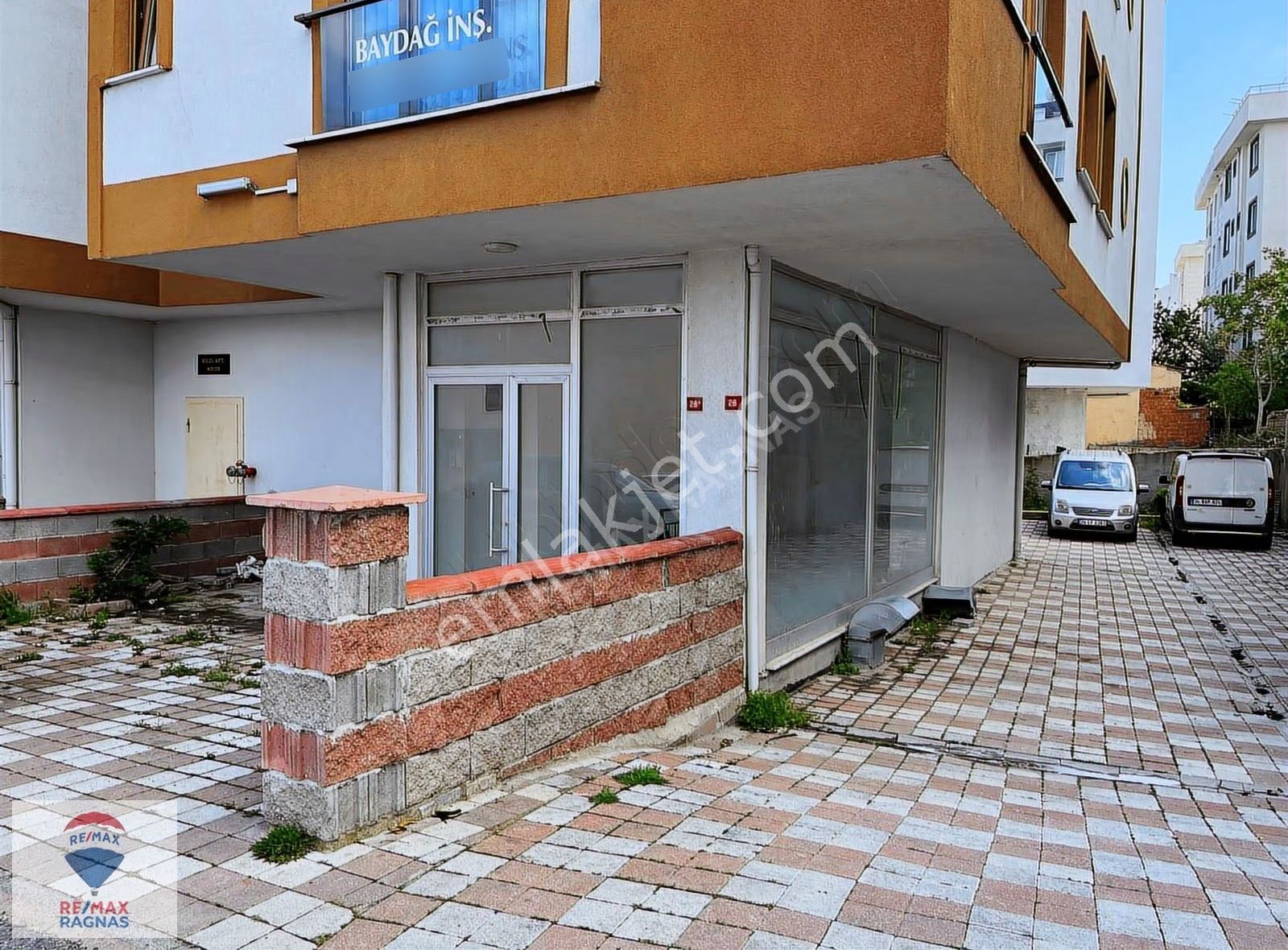 Sultanbeyli Yavuzselim Mahallesinde Satılık Dükkan