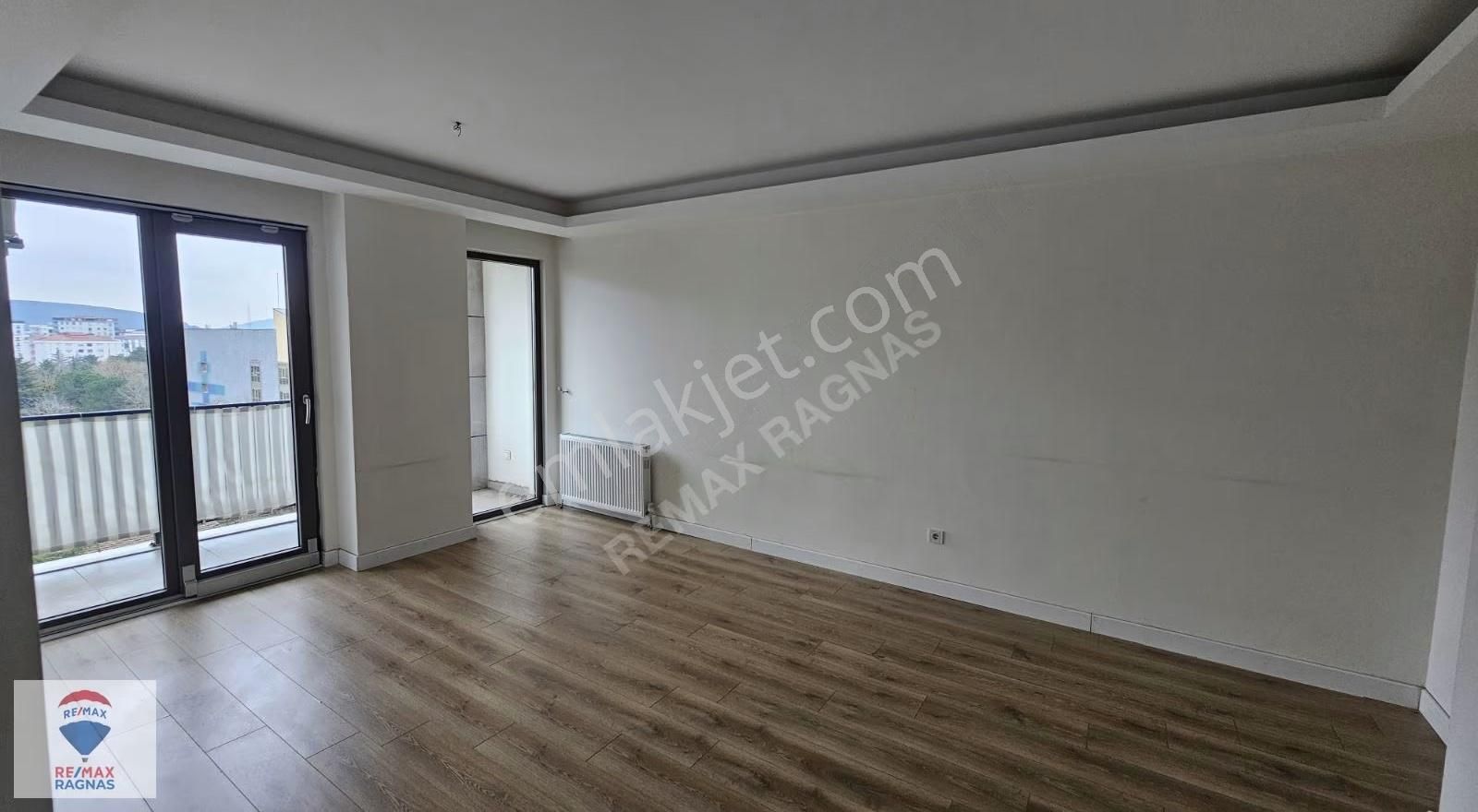 Çekmeköy/ Taşdelen Payidar Sitesinde Kiralık 2+1 Daire - Görsel 6