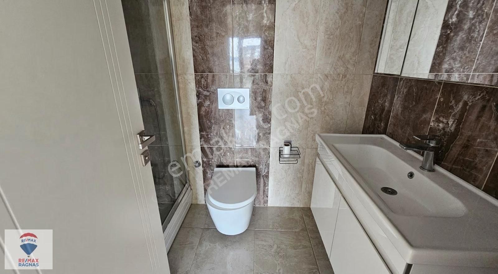 Çekmeköy/ Taşdelen Payidar Sitesinde Kiralık 2+1 Daire - Görsel 2