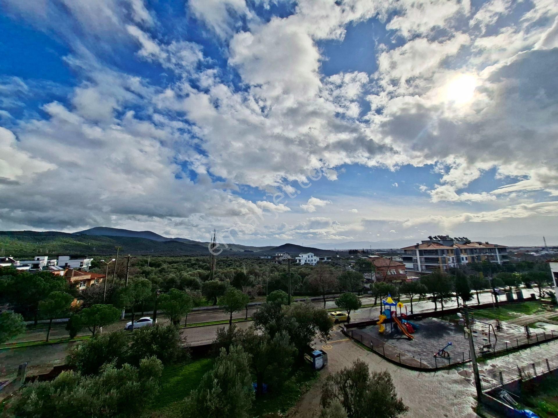 🛑🛑aktif'ten Zeytinli'de Satılık Oksijen Deposu Ferah Dizaynlı Doğa Manzaralı 3+1 Dublex