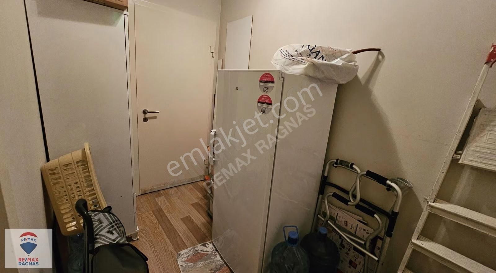 Çekmeköy /taşdelen Cadde Park Evlerinde Satılık 2+1 Daire - Görsel 5