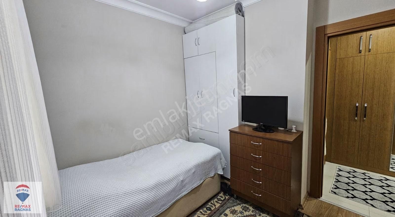 Çekmeköy /taşdelen Cadde Park Evlerinde Satılık 2+1 Daire - Görsel 3