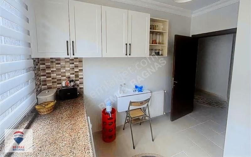 Çekmeköy Mimar Sinan Mahallesi Kiralık 90 M2 1+1 Daire - Görsel 5