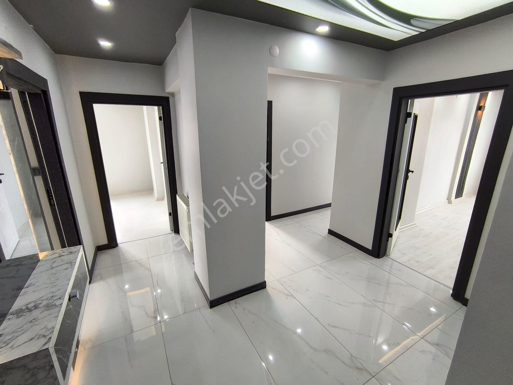 Akşemsettin'de Ultralüks Yapı 3+1 Cadde Üstü Satılık Daire - Görsel 20