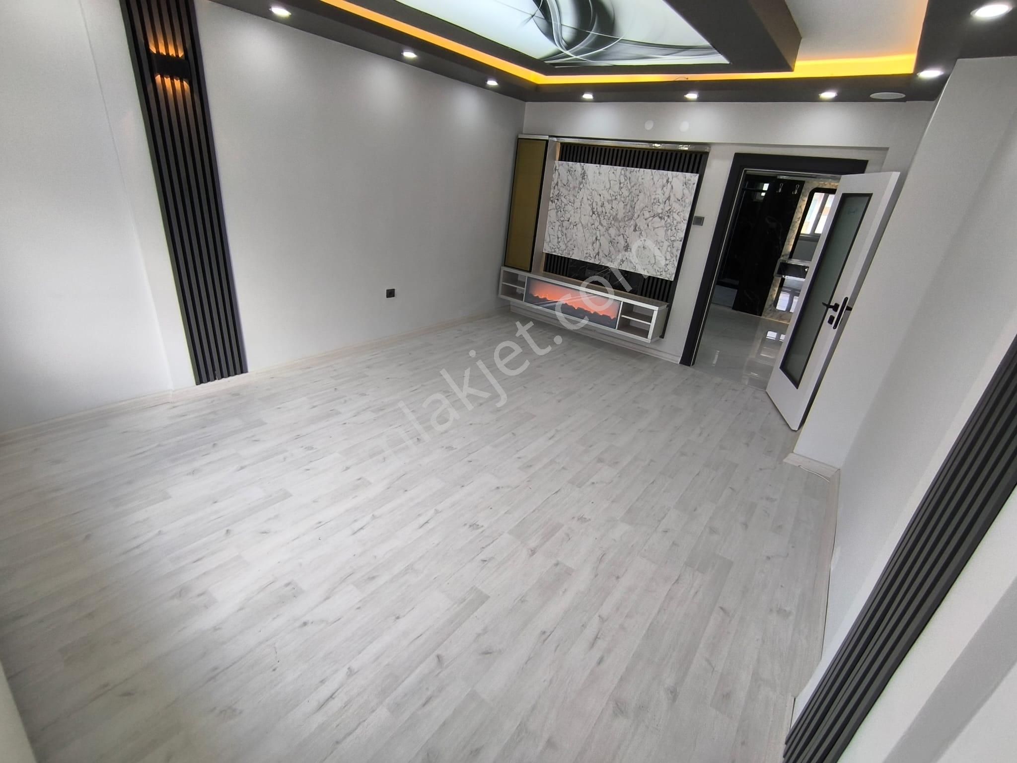 Akşemsettin'de Ultralüks Yapı 3+1 Cadde Üstü Satılık Daire - Görsel 7