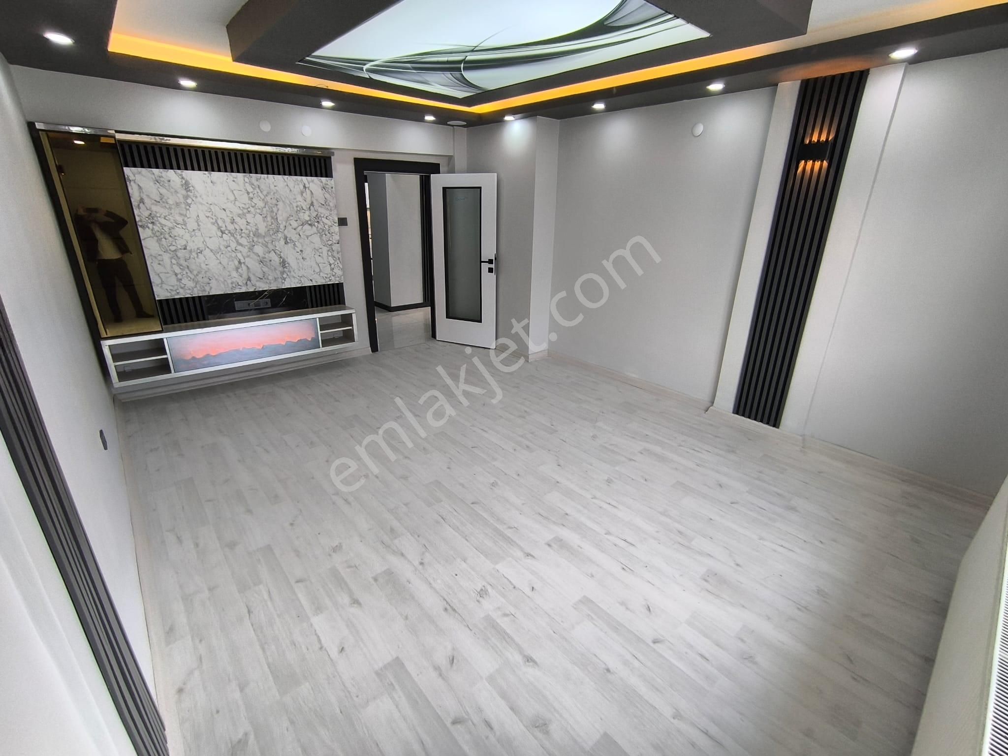 Akşemsettin'de Ultralüks Yapı 3+1 Cadde Üstü Satılık Daire - Görsel 5