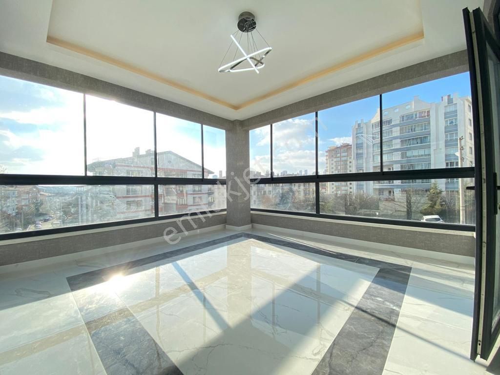 Pursaklar Mehmet Zengin Emlak'tan Kapalı Otoparklı Çift Banyolu 13.kat 4+1 Lüks Sitede Daire - Görsel 29