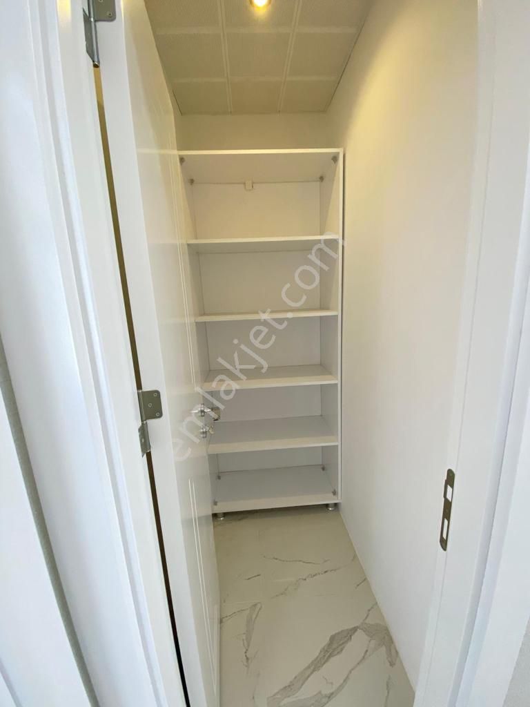 Pursaklar Mehmet Zengin Emlak'tan Kapalı Otoparklı Çift Banyolu 13.kat 4+1 Lüks Sitede Daire - Görsel 31