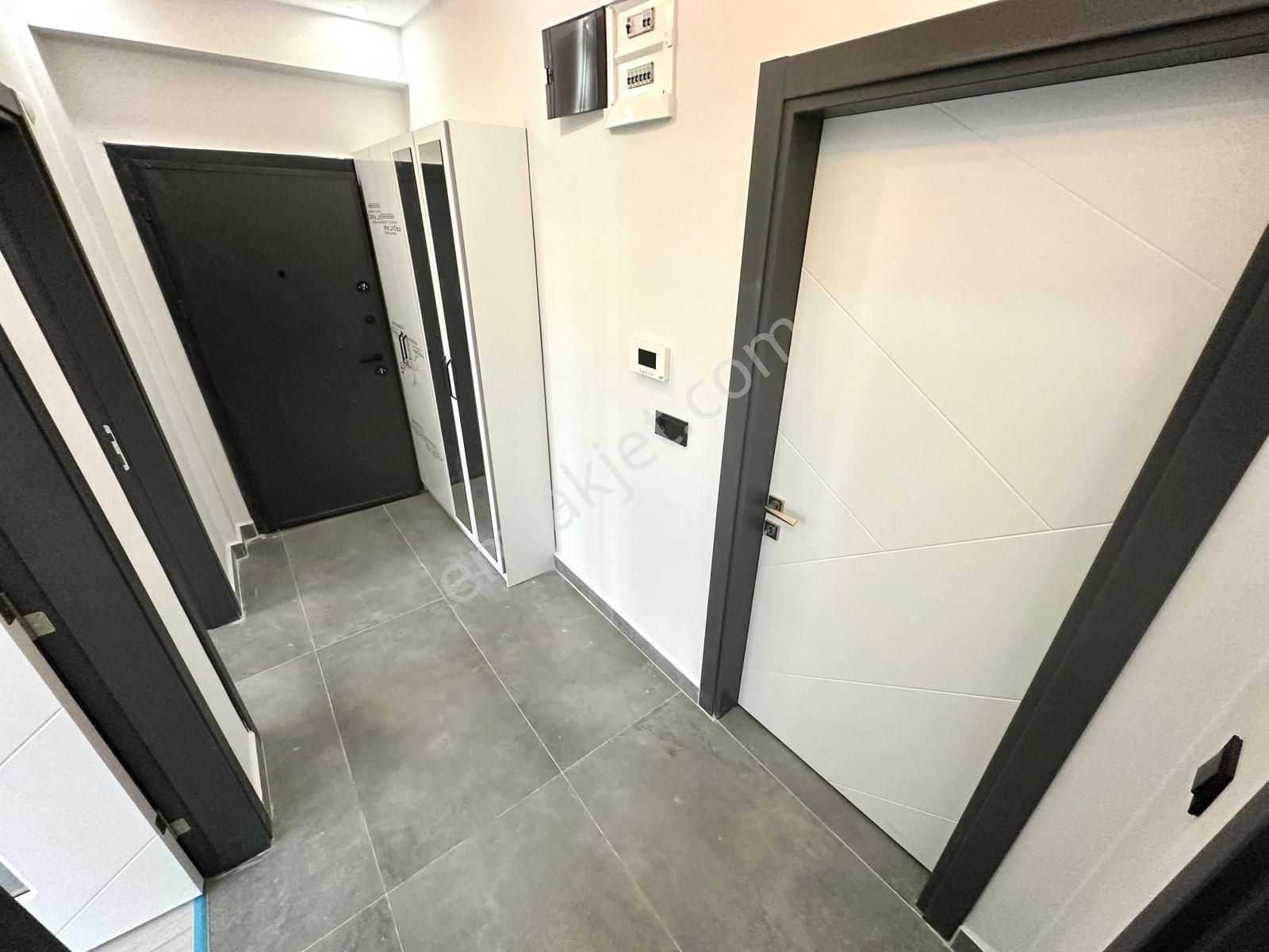 🏡 Referans'dan Zeytinli'de Doğa Manzaralı Lüx 2+1 Daire - Görsel 24