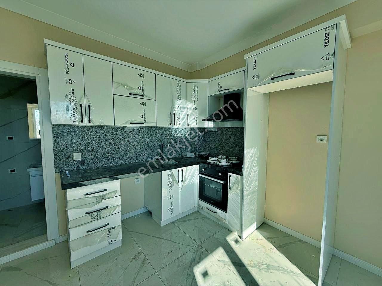 Uytundan Güre Köyde Bahçe Kullanımlı Acil Satılık 1+1 Daire - Görsel 26