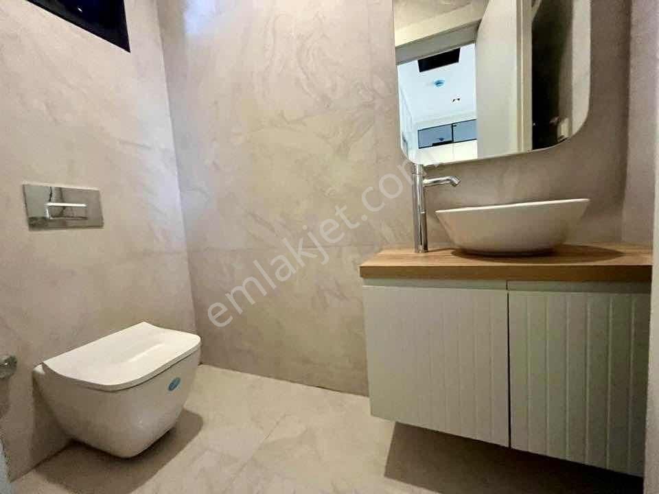 Kuşadası Davutlar'da Müstakil Havuzlu Satılık 3+1 Villa - Görsel 3