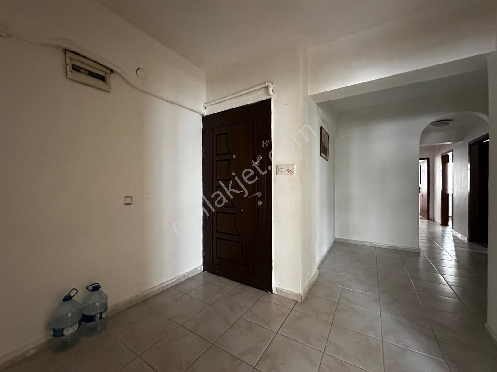 Pursaklar Mehmet Zengin Emlak'tan Fatih Mah. Çarşı İçinde 1.kat 3+1 Daire - Görsel 13