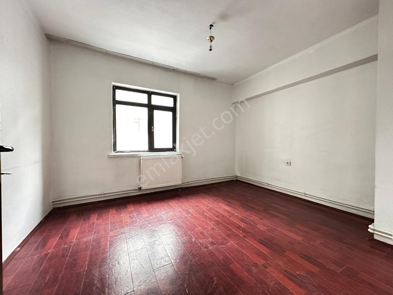 Pursaklar Mehmet Zengin Emlak'tan Fatih Mah. Çarşı İçinde 1.kat 3+1 Daire - Görsel 17