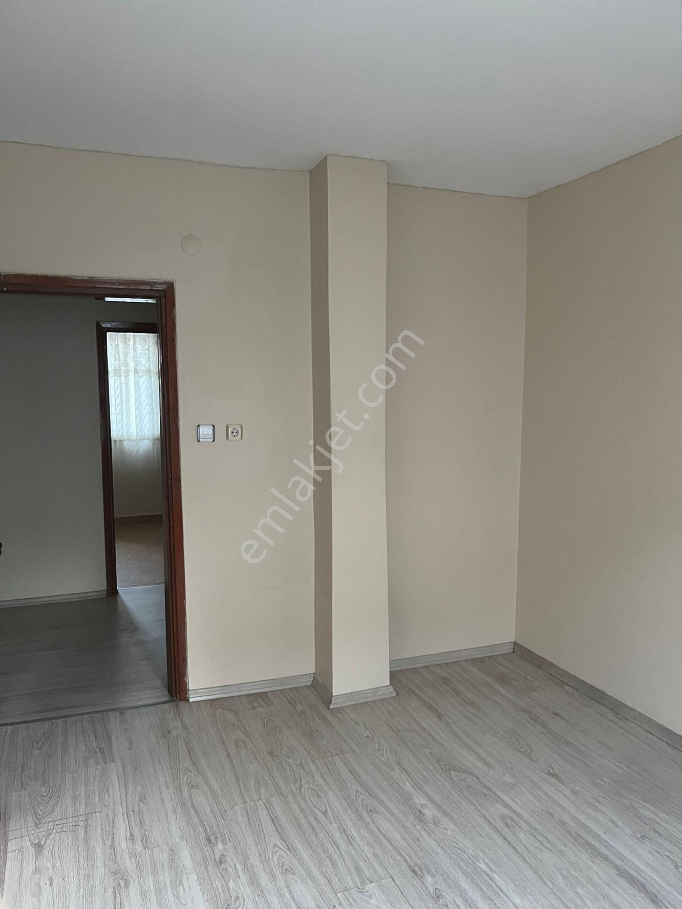 Sahibinden 1+1 Cadde Üzerinde - Görsel 2