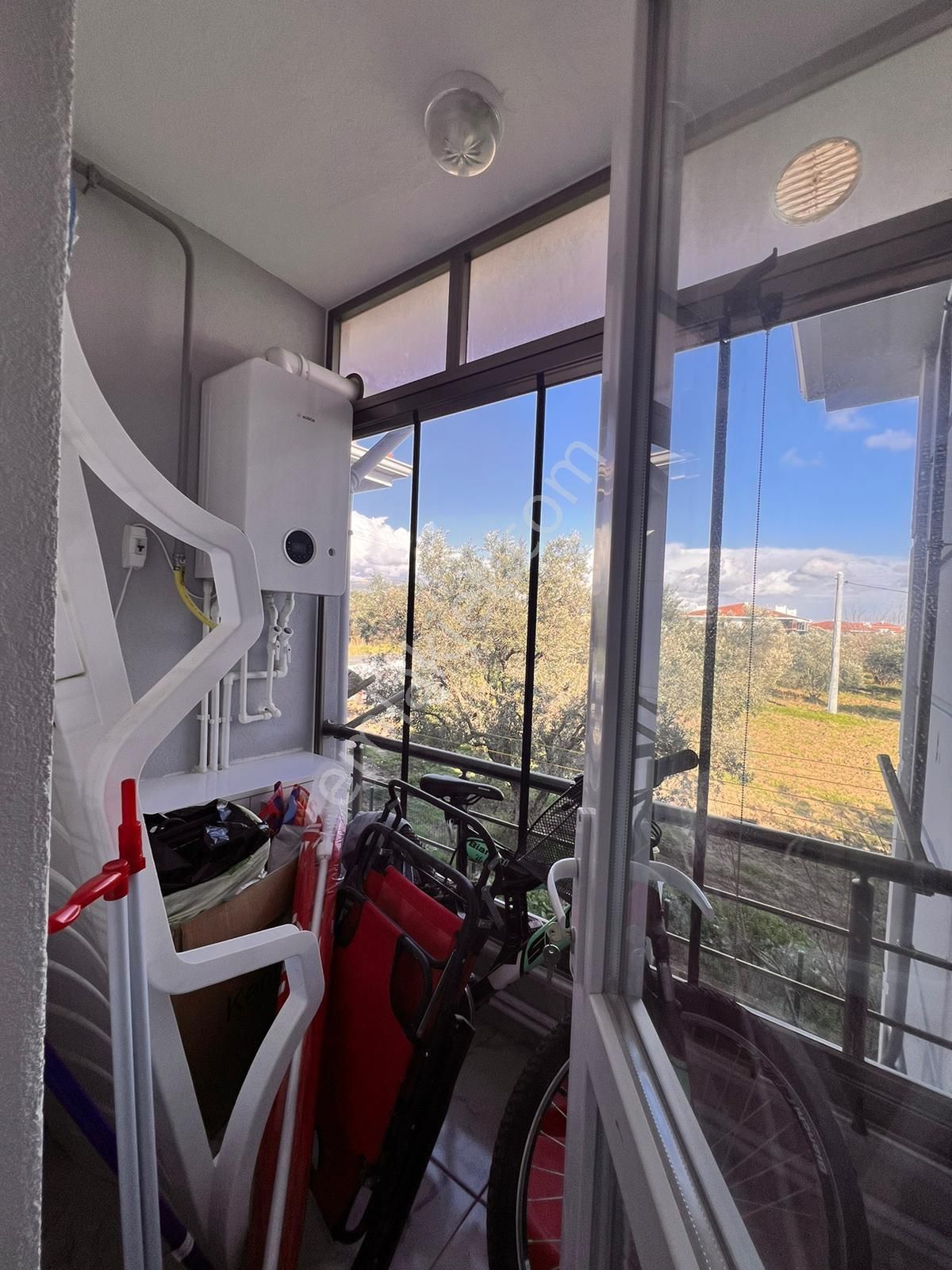 Şarköy Cumhuriyet Mah. Havuzlu Sitede Çift Balkon Full Eşyalı Kombili Cam Balkonlu Daire Satılık - Görsel 7