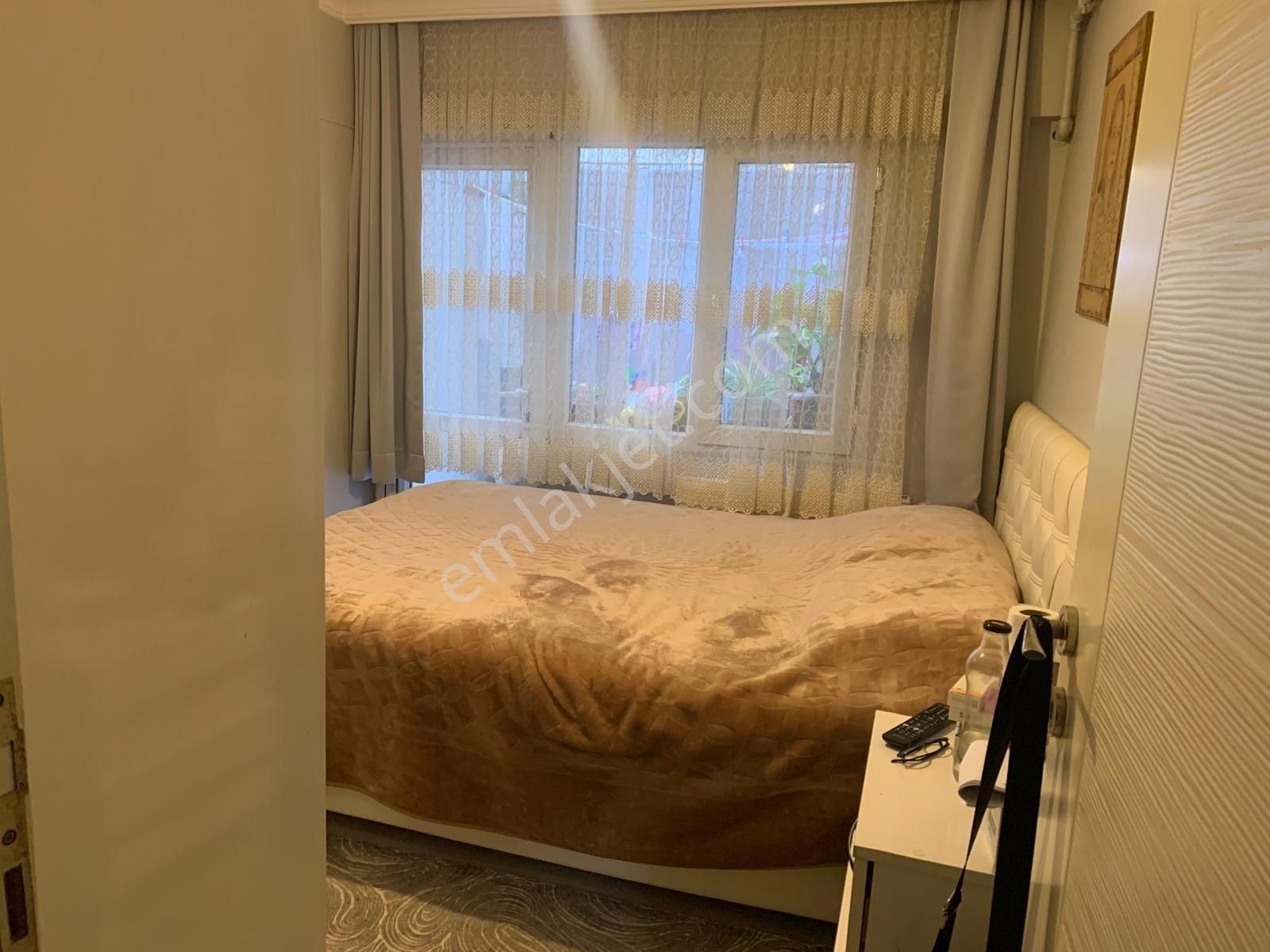 Üçyol Meydan Ve Metro Duraklarına Çok Yakın 2+1 Bakımlı Doğalgazlı - Görsel 12