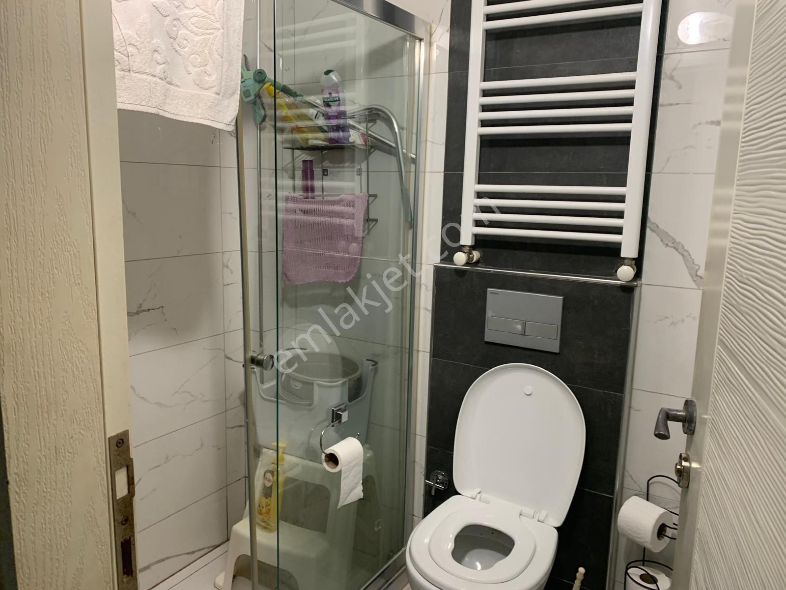 Üçyol Meydan Ve Metro Duraklarına Çok Yakın 2+1 Bakımlı Doğalgazlı - Görsel 16