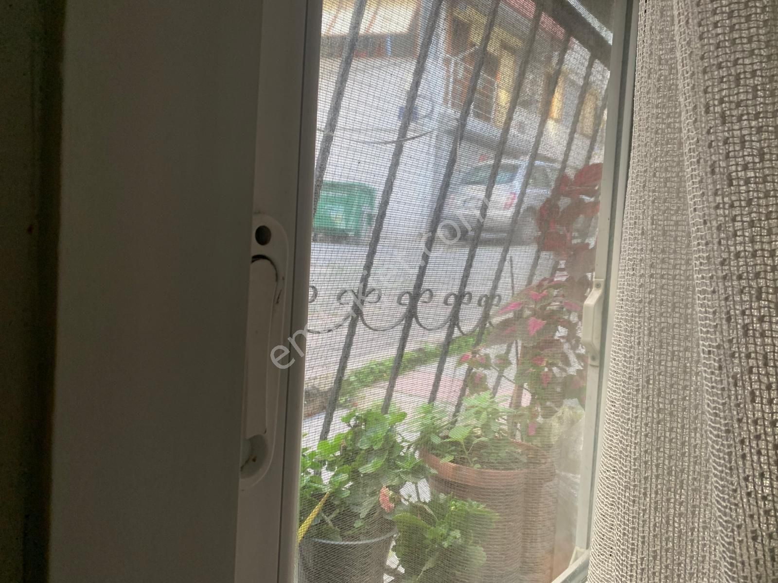 Üçyol Meydan Ve Metro Duraklarına Çok Yakın 2+1 Bakımlı Doğalgazlı - Görsel 20