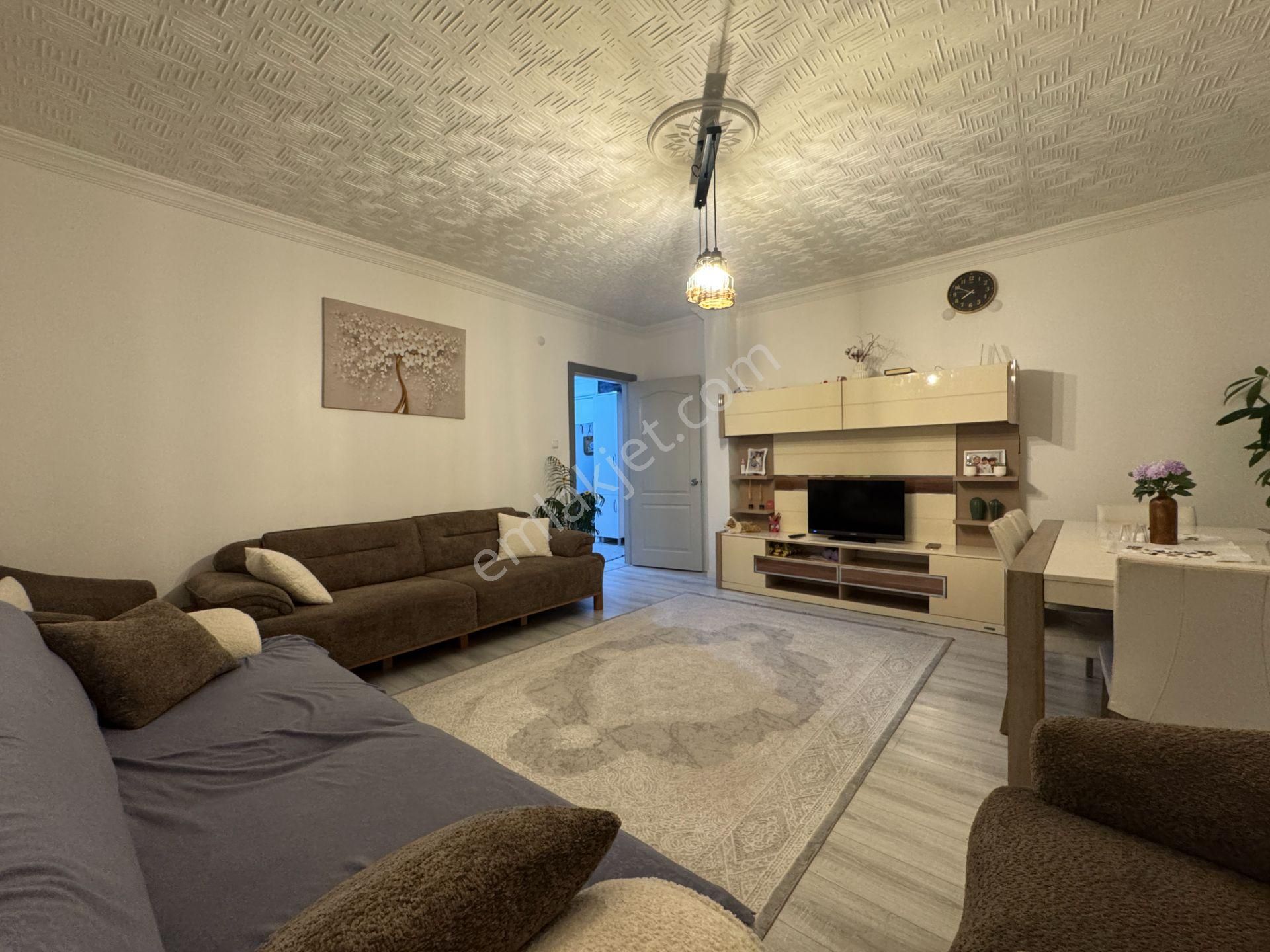 Pursaklar Mehmet Zengin Emlak'tan Yüksek Giriş Kat 2+1 Yapılı Masrafsız Daire - Görsel 3