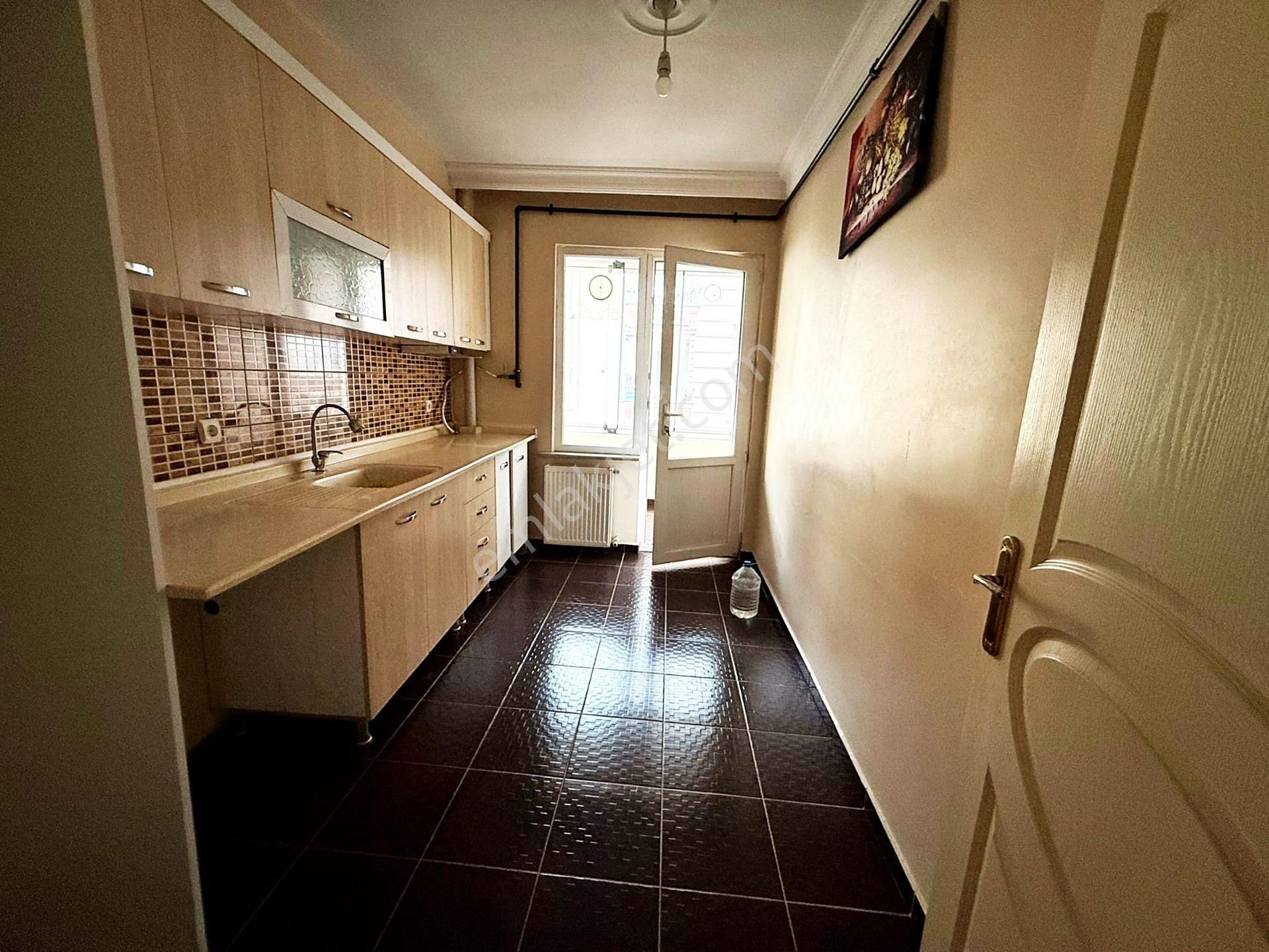 Alban'dan City Center Avm Dibinde 3+1 Asansörlü Satılık Daire !! - Görsel 3