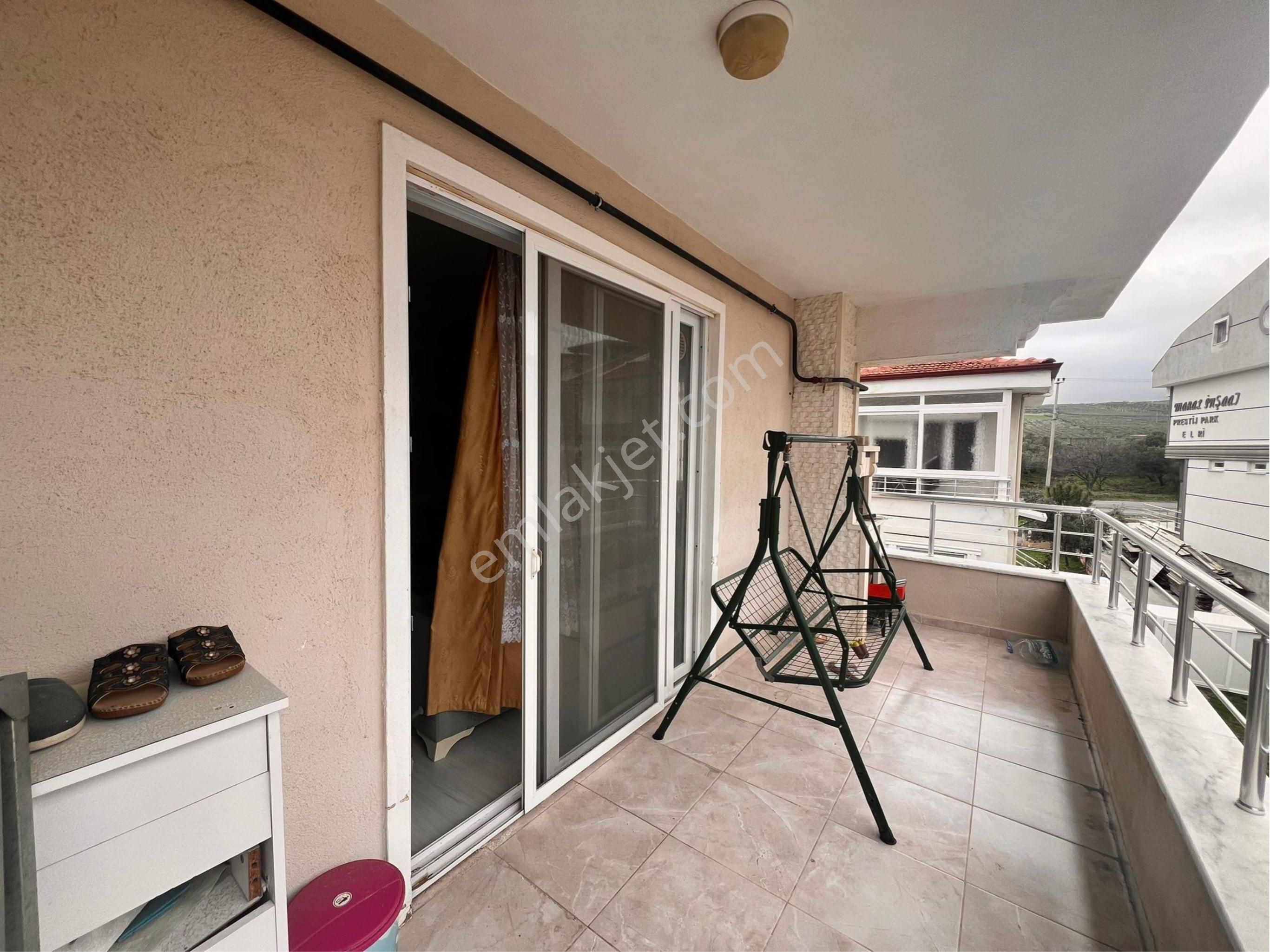 Şarköy Cumhuriyet Mah. Çift Balkon İskanlı Full Eşyalı Daire Satılık - Görsel 4