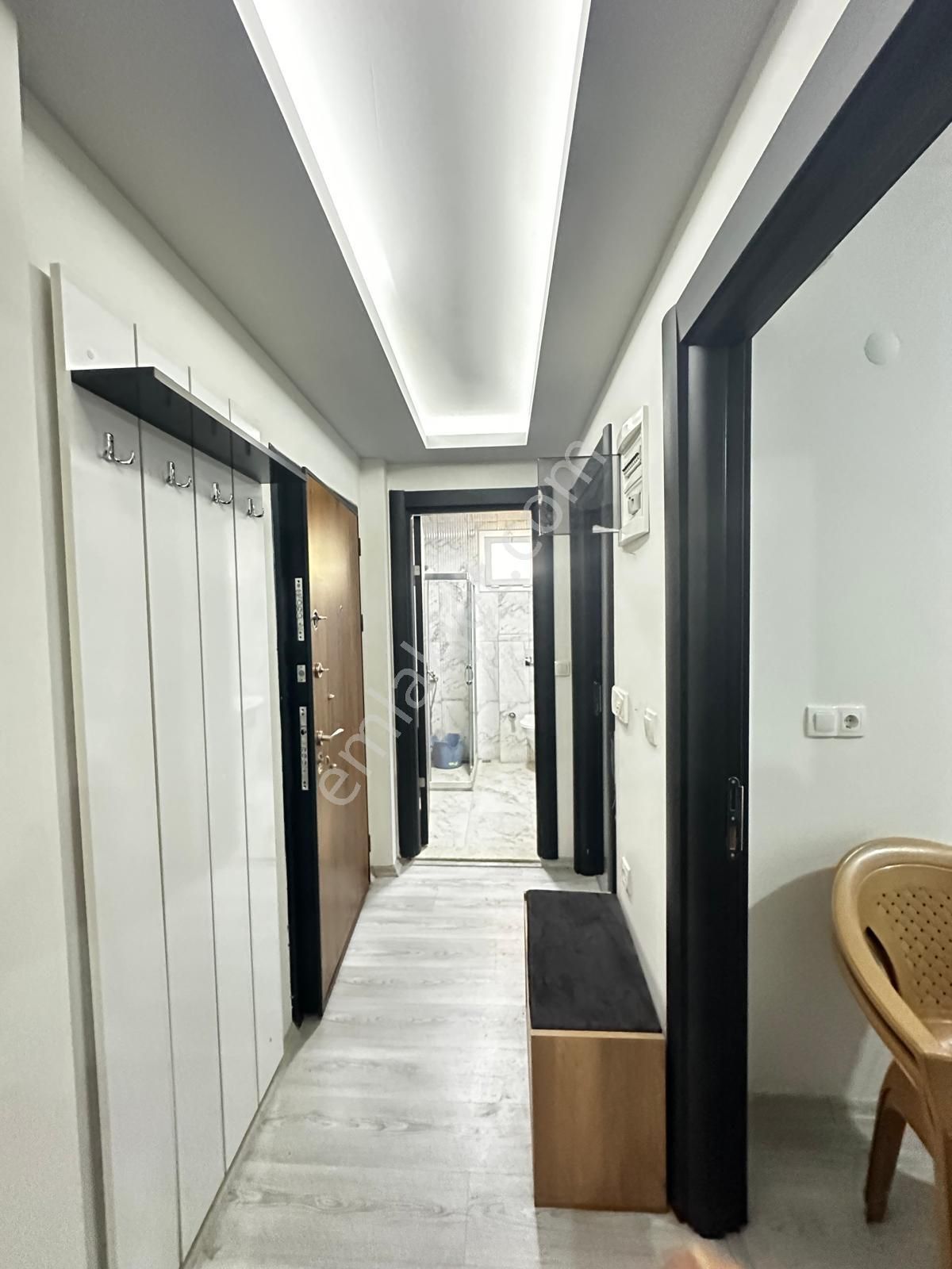 Kuşadası Merkezde Yüksek Giriş 2+1 Eşyalı - Görsel 2