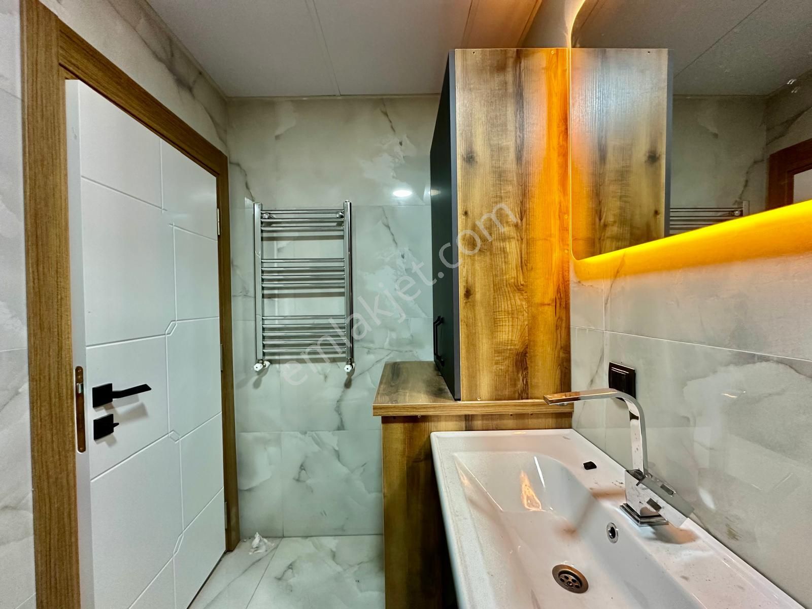 ⭐ay Emlak'tan⭐akçay'da Ön Cephe Şık Tasarımlı Arakat Ebeveynli Satılık 2+1 Ultra Lüx Daire - Görsel 29