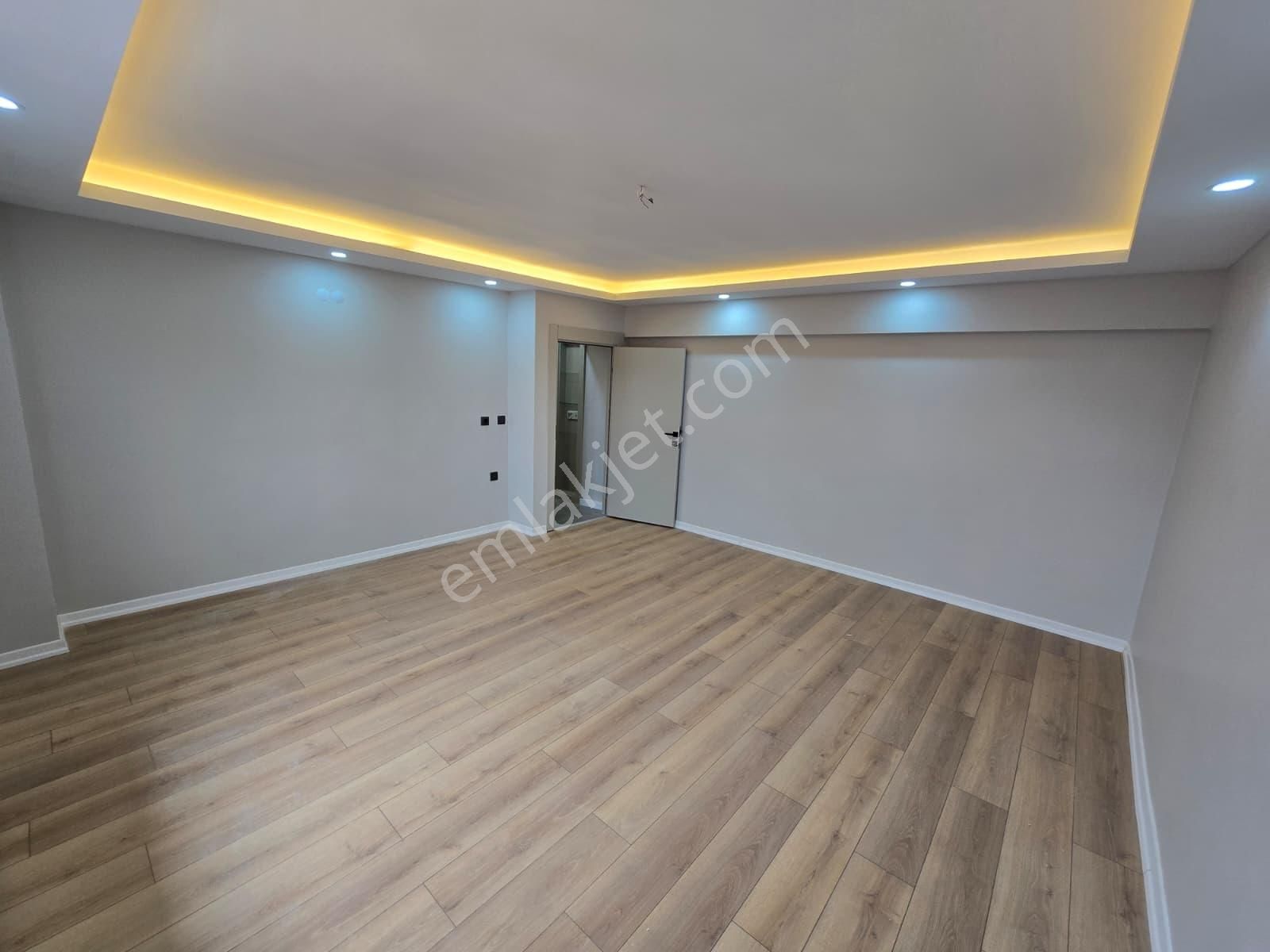 İstasyon Mah Satılık 3+1 Kat Ta Lüks Yapılı Geniş Daire - Görsel 14