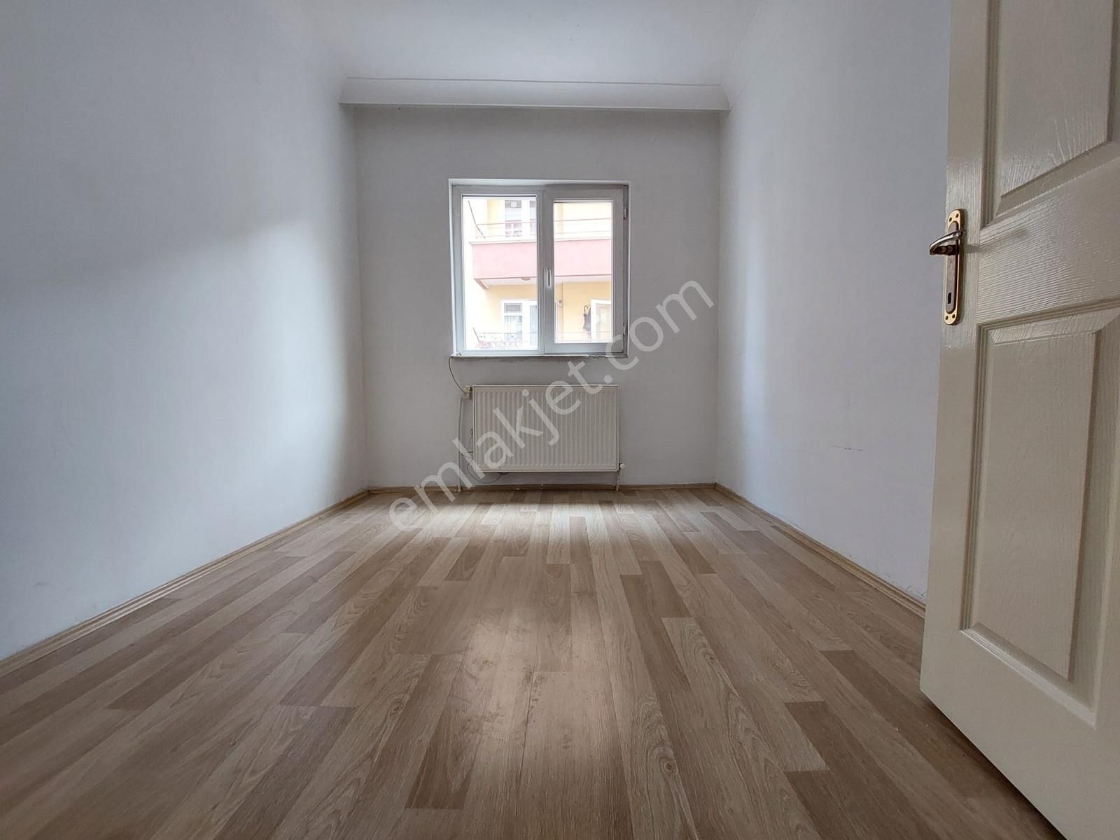 30 Ağustos Mah De Satılık 2+1 Yüksek Giriş Geniş Ön Cephe Daire - Görsel 21